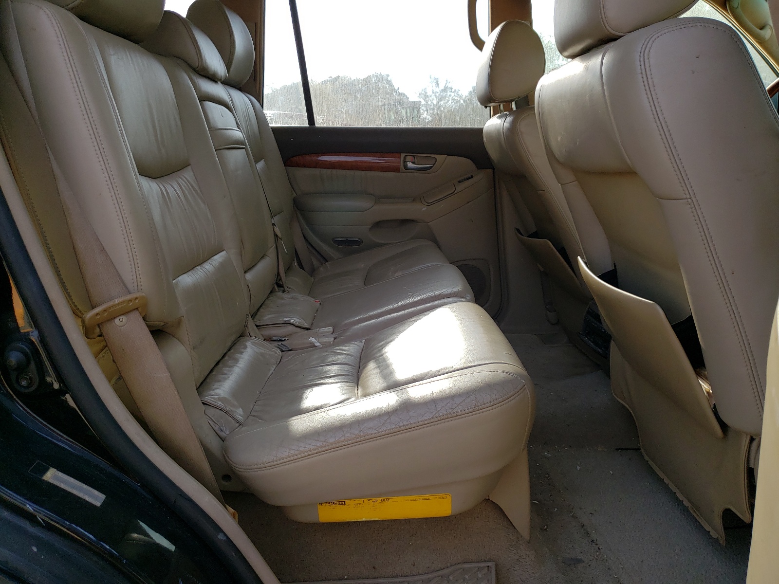 Photo 6 from auction – 2003 LEXUS GX 470 with VIN JTJBT20X430008659