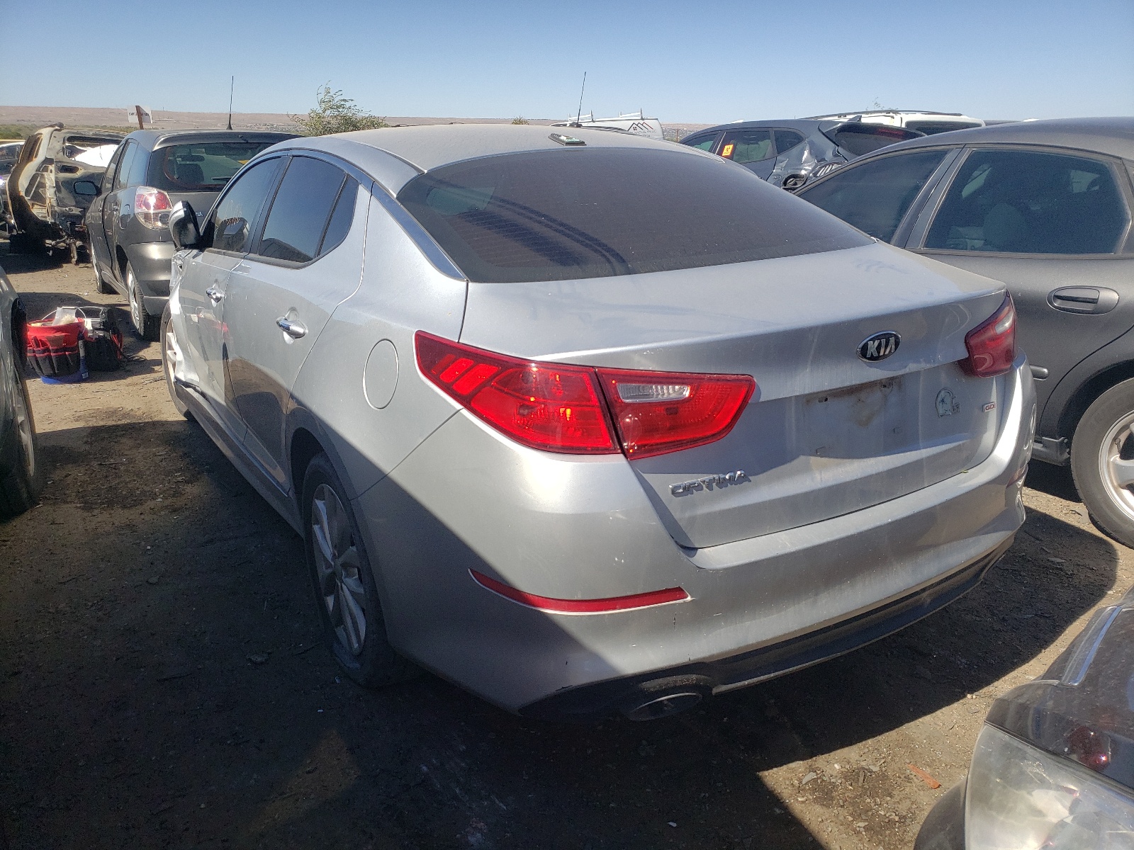 Photo 3 from auction – 2015 KIA OPTIMA LX with VIN 5XXGM4A70FG461776