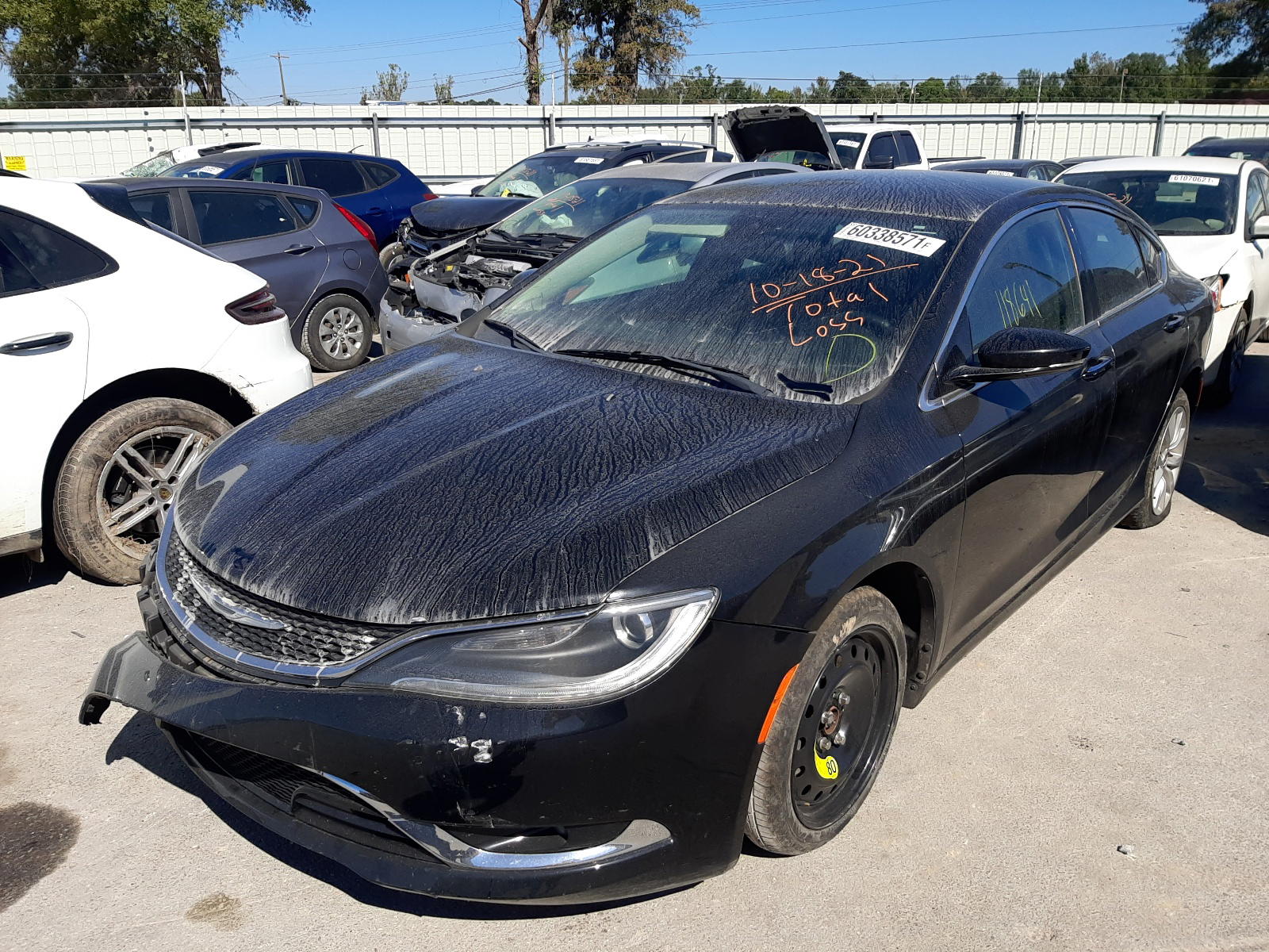 Photo 2 from auction – 2015 CHRYSLER 200 C with VIN 1C3CCCCB2FN548648