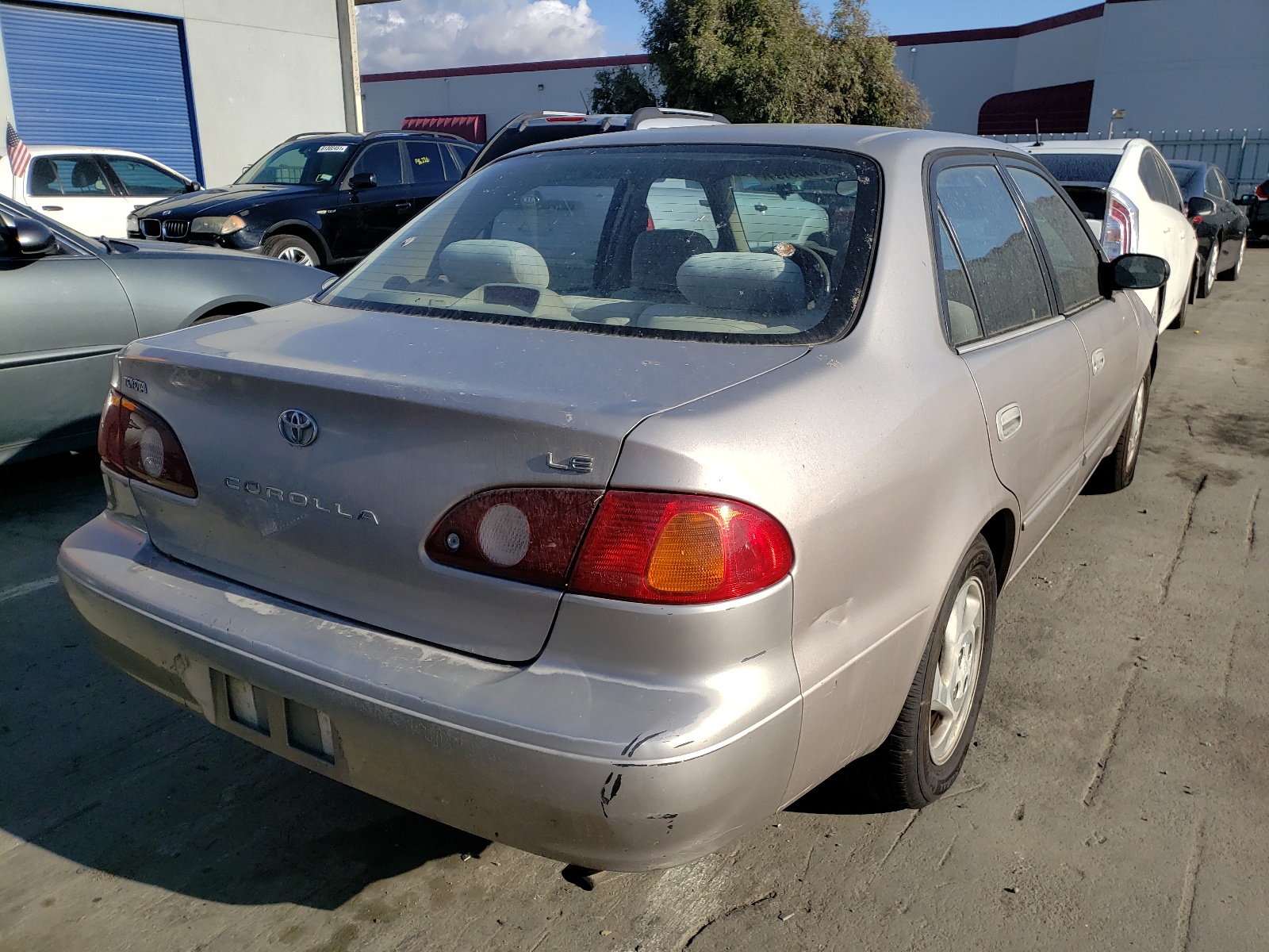 Photo 4 from auction – 2001 TOYOTA COROLLA CE with VIN 1NXBR12E31Z437915