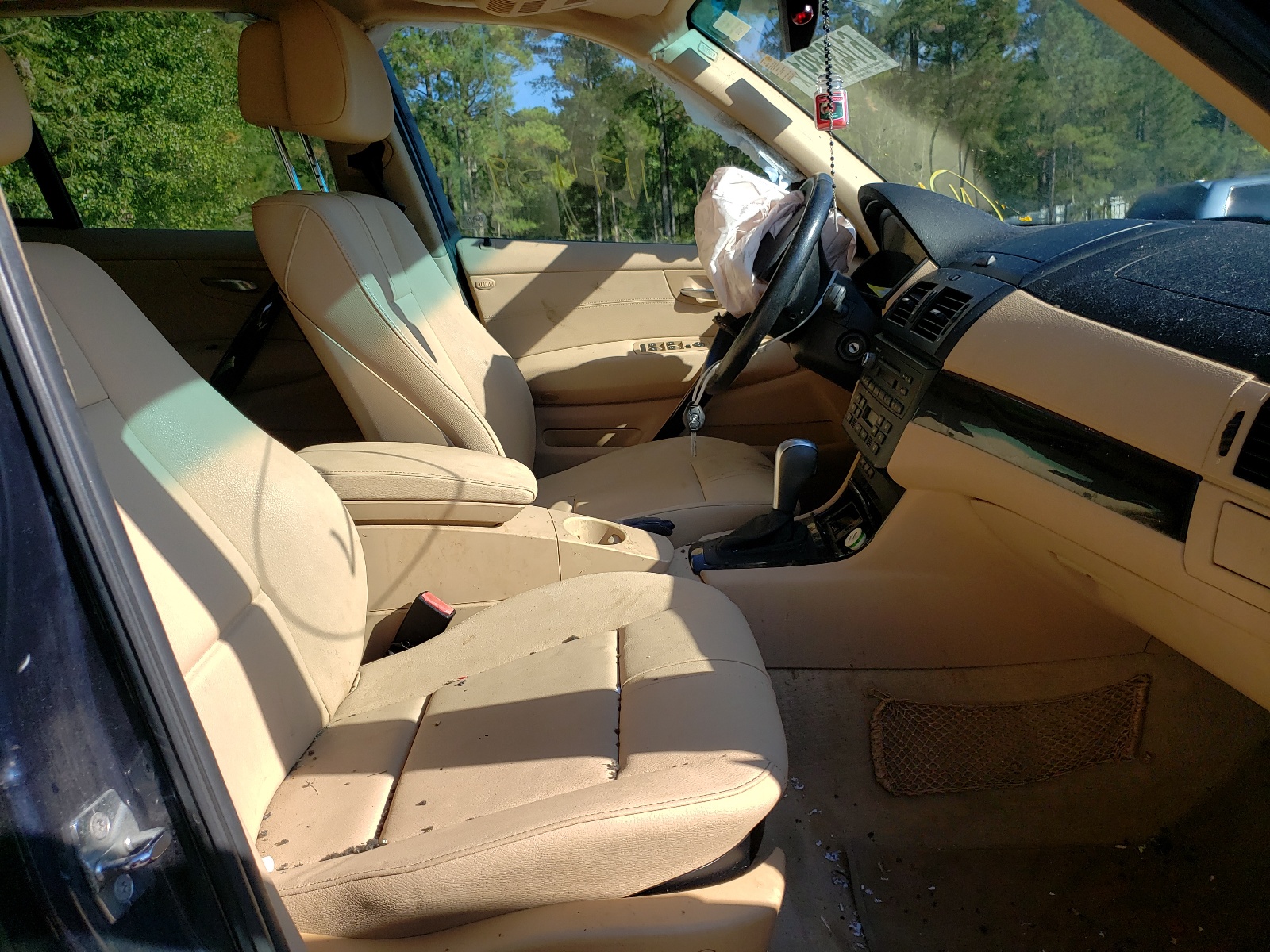 Photo 5 from auction – 2008 BMW X3 3.0SI with VIN WBXPC93438WJ15230