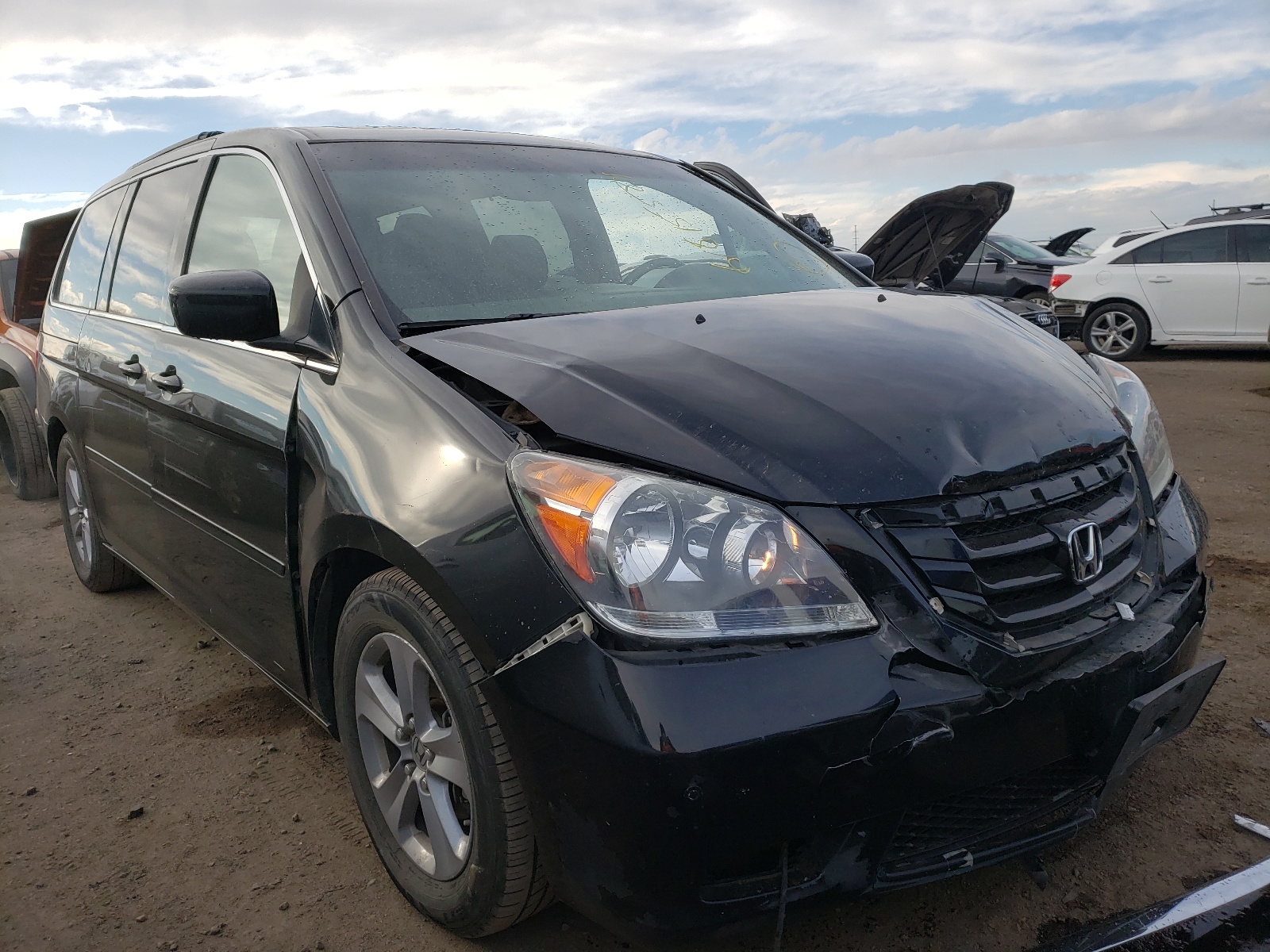 HONDA ODYSSEY TO 2010 with VIN 5FNRL3H92AB092203 - Photo from auction