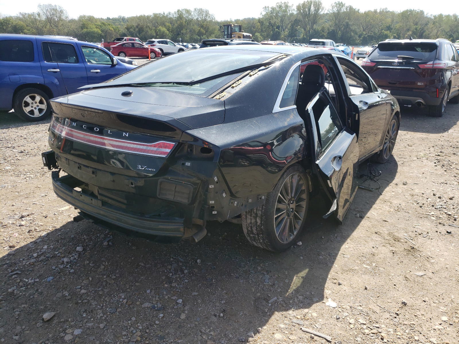 Photo 4 from auction – 2013 LINCOLN MKZ with VIN 3LN6L2JK7DR814077