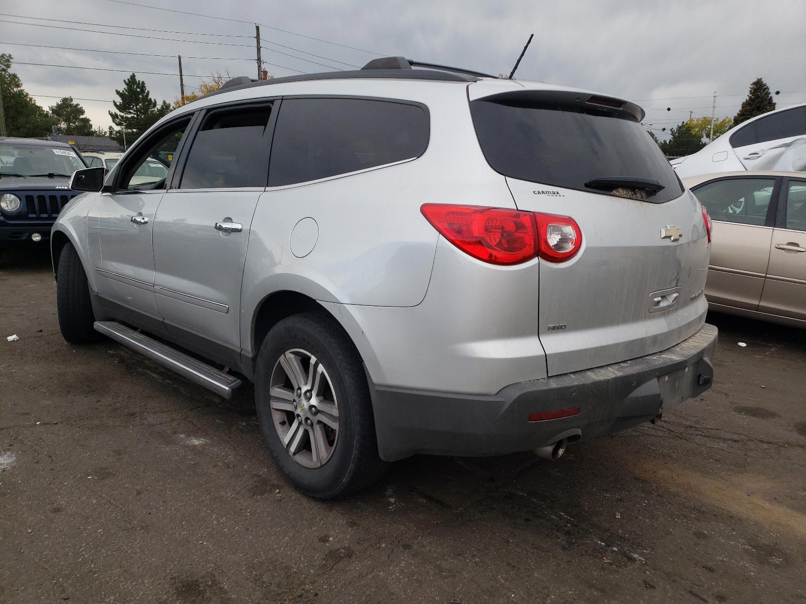 Photo 3 from auction – 2012 CHEVROLET TRAVERSE L with VIN 1GNKVLED5CJ249259
