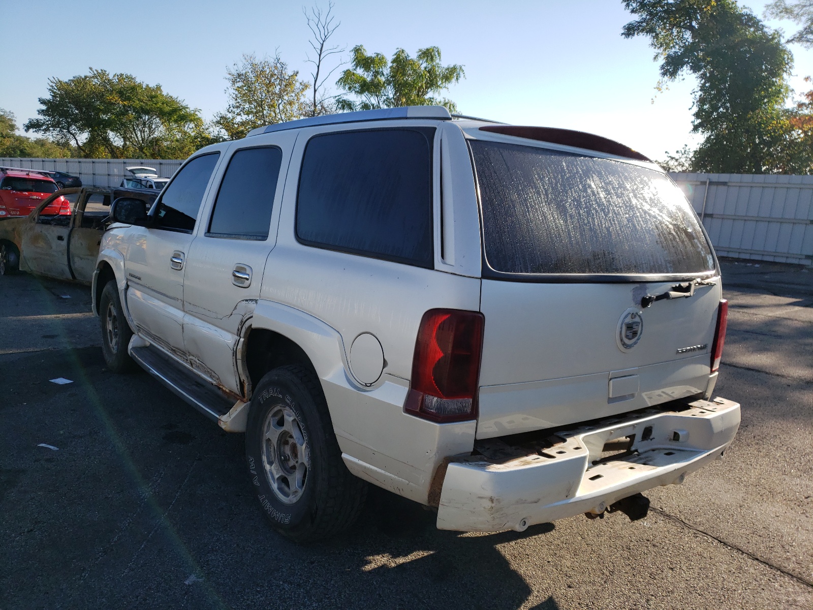 Photo 3 from auction – 2003 CADILLAC ESCALADE L with VIN 1GYEK63N13R289958
