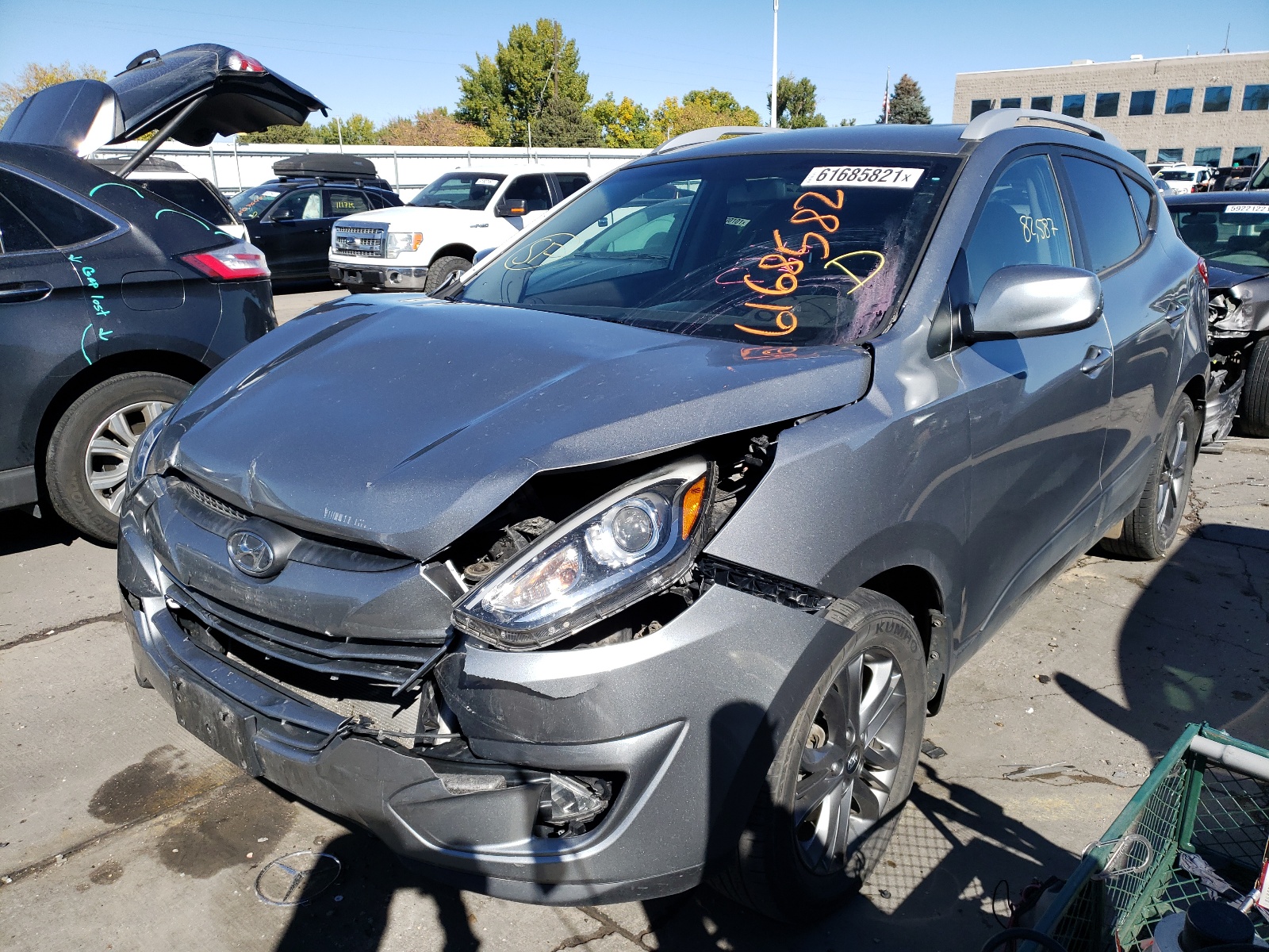 Photo 2 from auction – 2015 HYUNDAI TUCSON LIM with VIN KM8JUCAG8FU045898