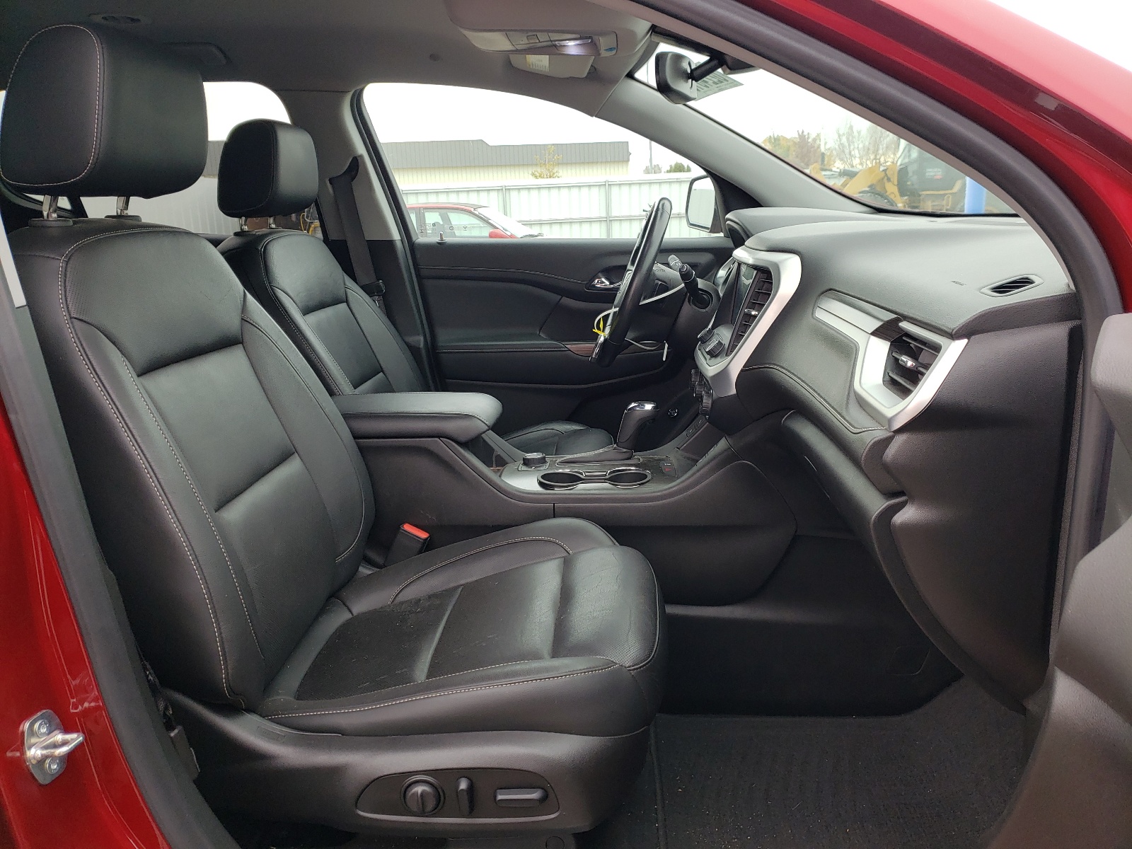 Photo 5 from auction – 2019 GMC ACADIA SLT with VIN 1GKKNULS3KZ269580