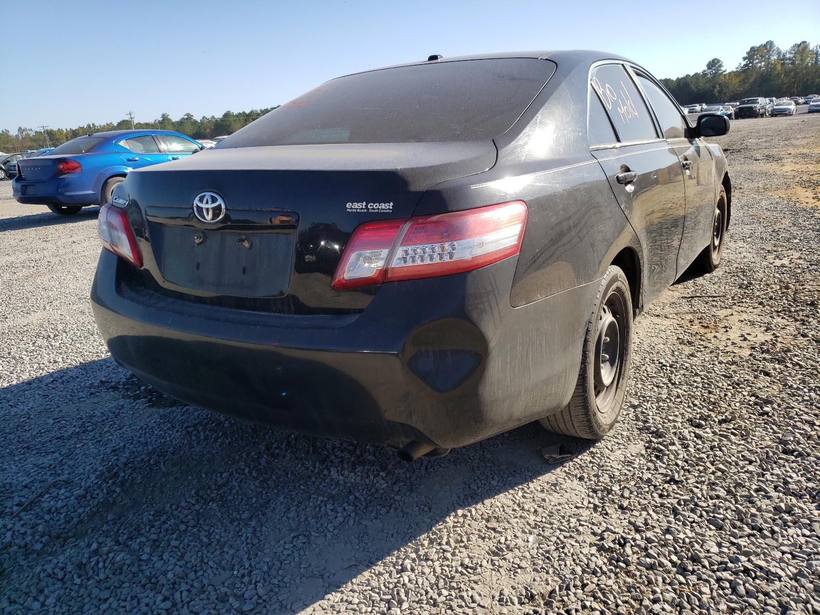 Photo 4 from auction – 2011 TOYOTA CAMRY with VIN 4T1BF3EK9BU207545