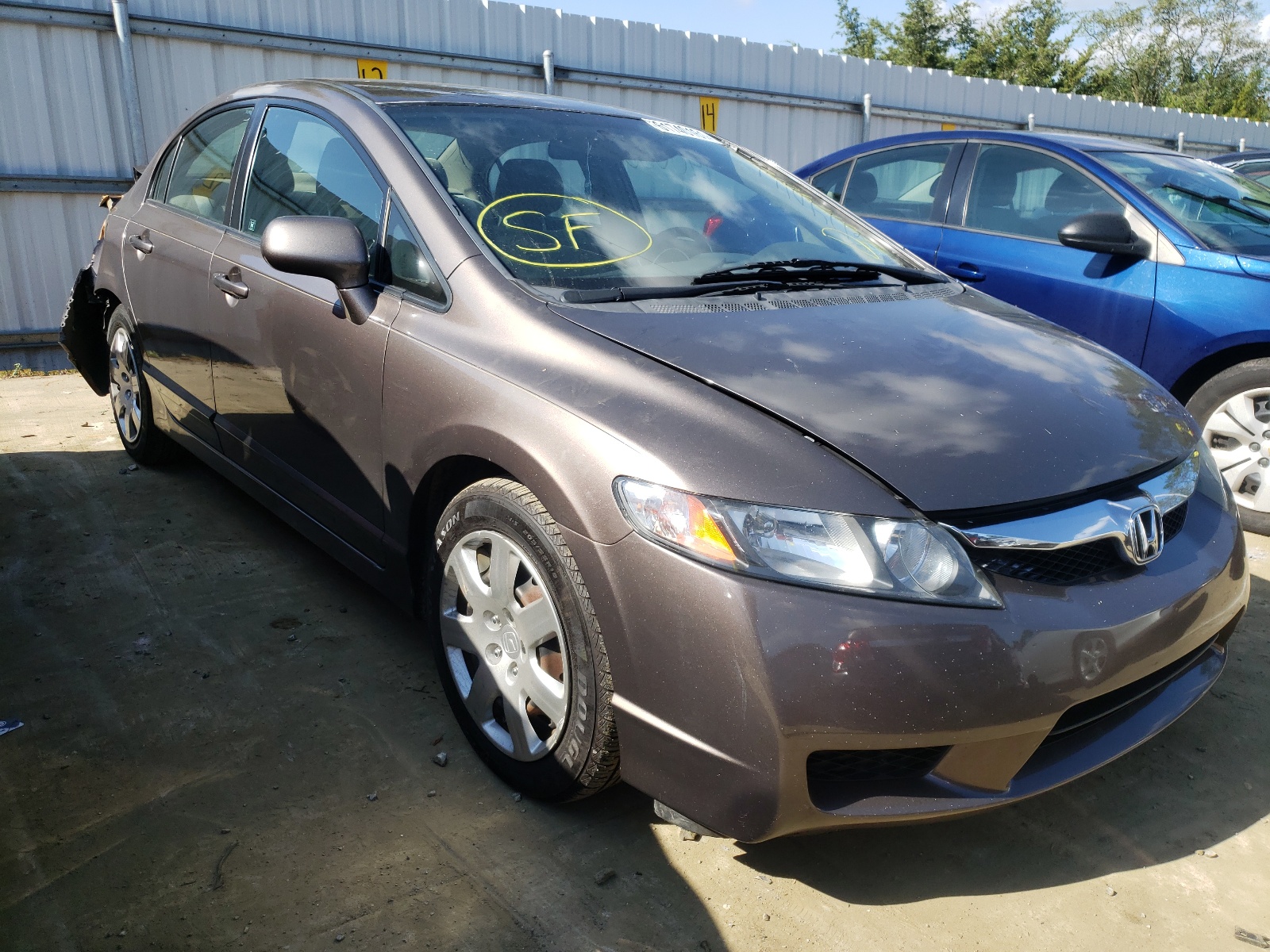 Photo 1 from auction – 2011 HONDA CIVIC LX with VIN 2HGFA1F59BH545792