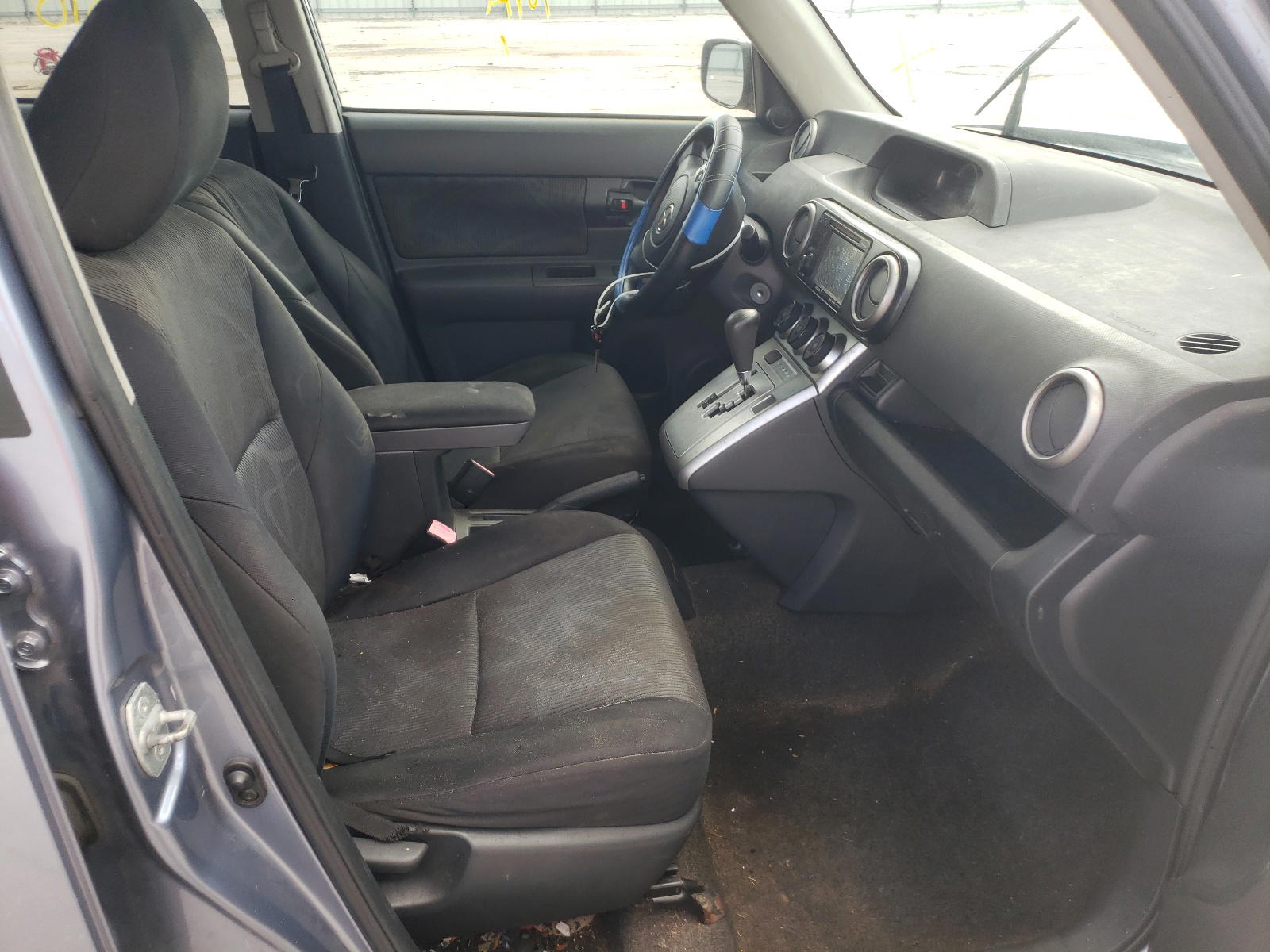 Photo 5 from auction – 2012 TOYOTA XB with VIN JTLZE4FE1CJ009151