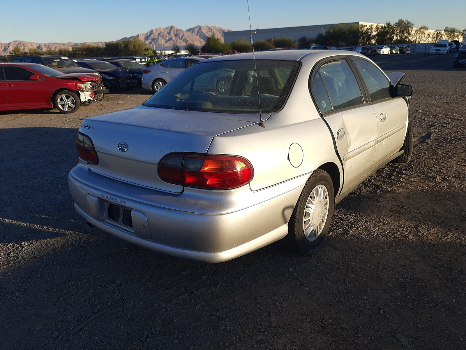 Photo 4 from auction – 2003 CHEVROLET MALIBU with VIN 1G1ND52J23M720306