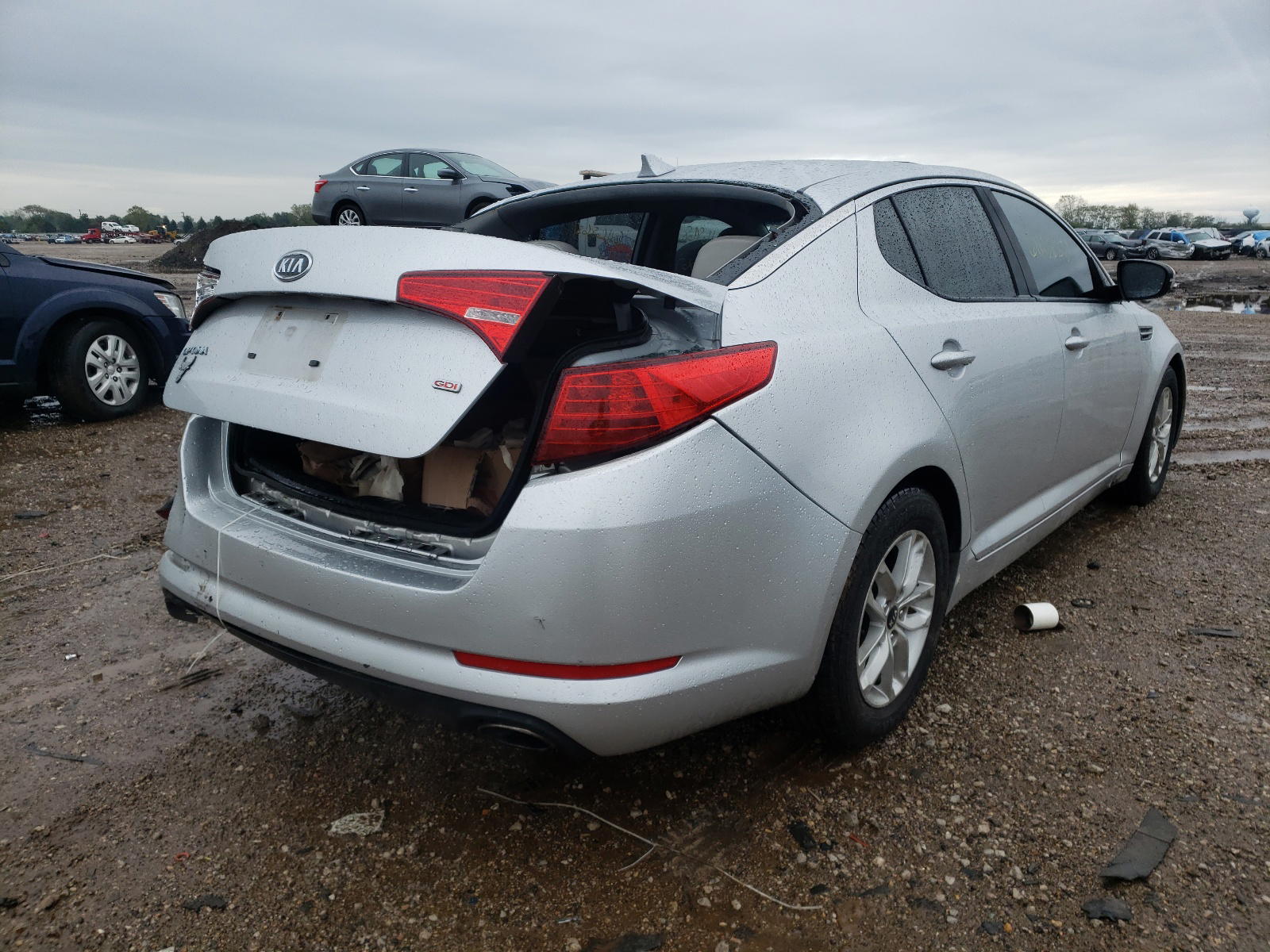Photo 4 from auction – 2011 KIA OPTIMA LX with VIN KNAGM4A78B5133386