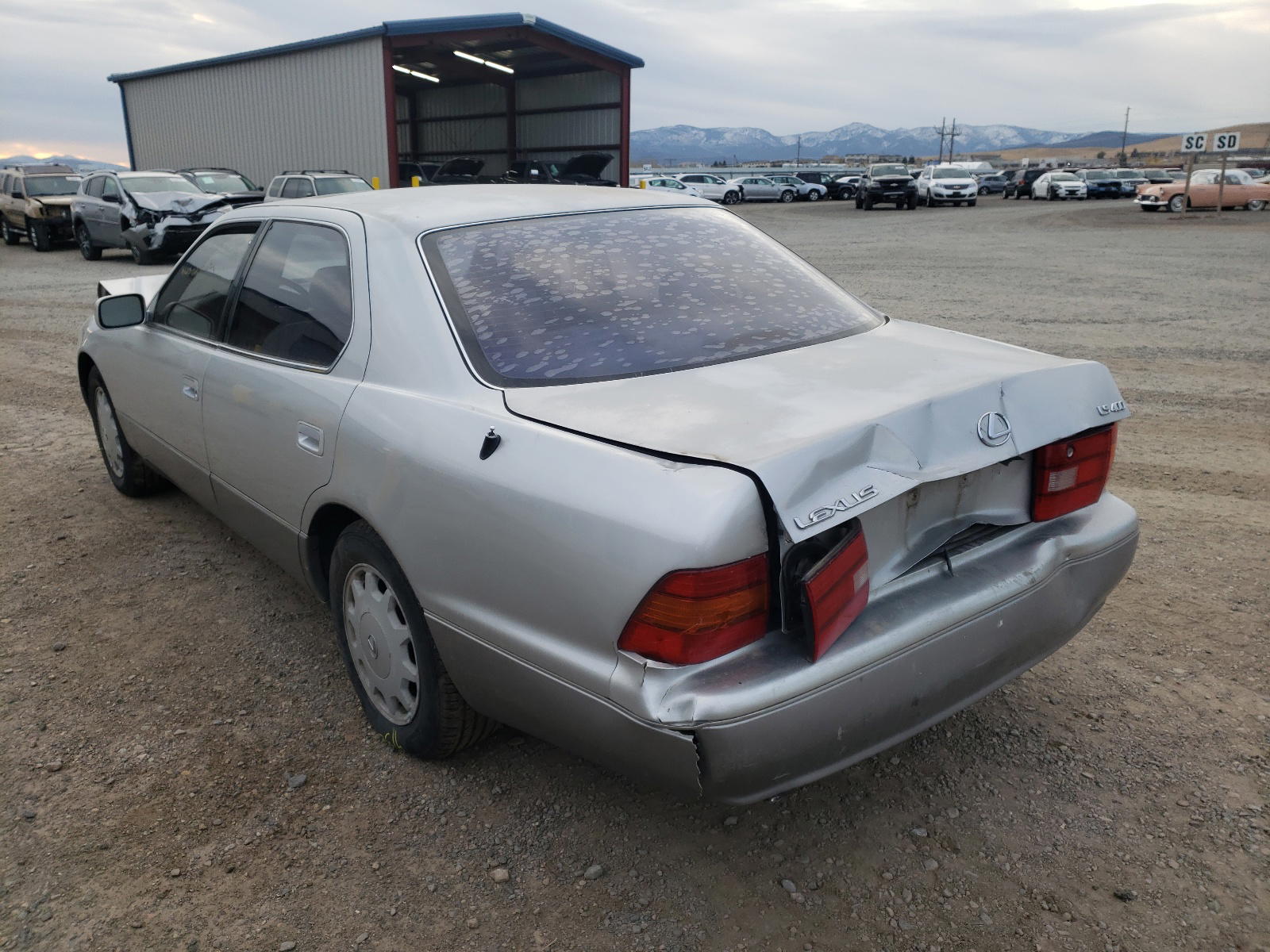 Photo 3 from auction – 1997 LEXUS LS 400 with VIN JT8BH28FXV0072741