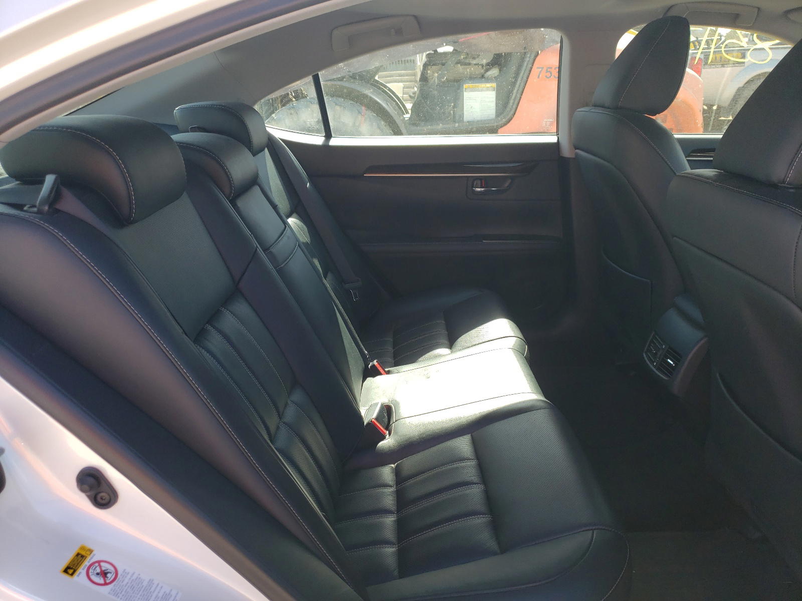 Photo 6 from auction – 2016 LEXUS ES 350 with VIN JTHBK1GG3G2225909