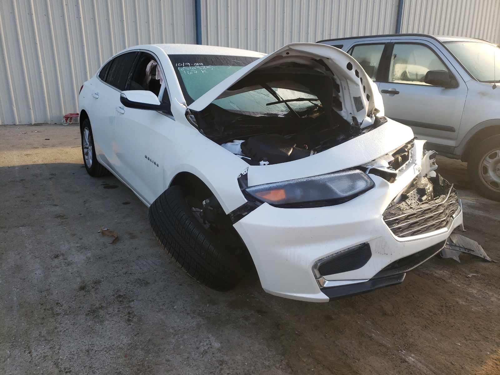Photo 1 from auction – 2017 CHEVROLET MALIBU LT with VIN 1G1ZE5ST4HF203715