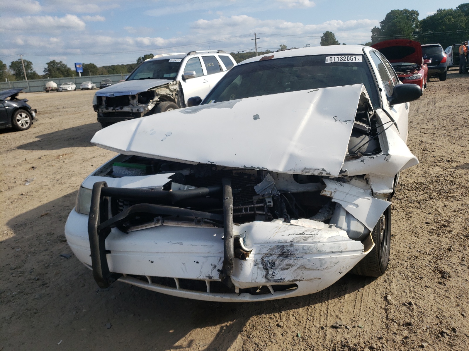 Photo 9 from auction – 2009 FORD CROWN VICT with VIN 2FAHP71V79X128161