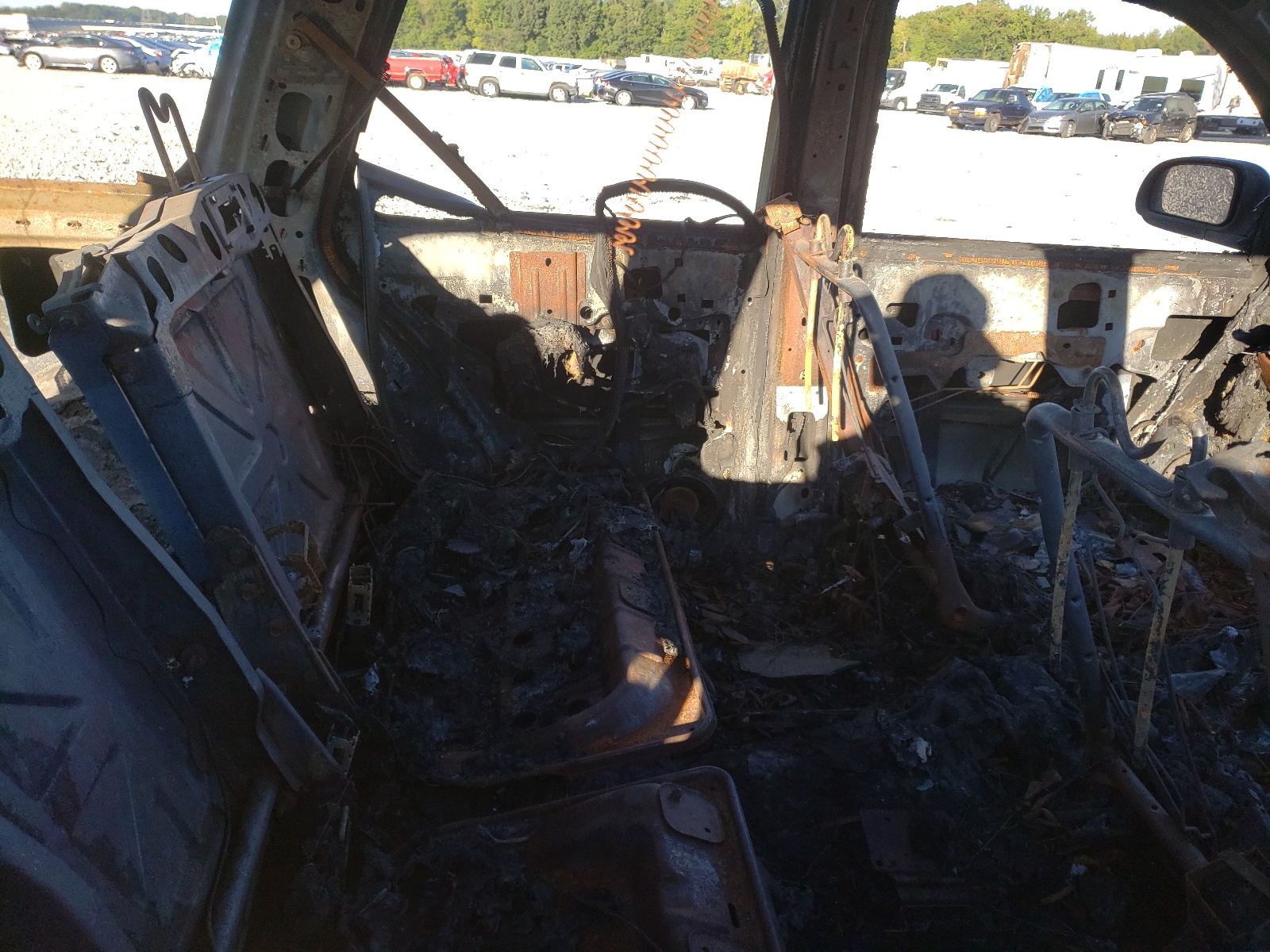 Photo 6 from auction – 2006 CHEVROLET TRAILBLAZE with VIN 1GNDT13S962168168