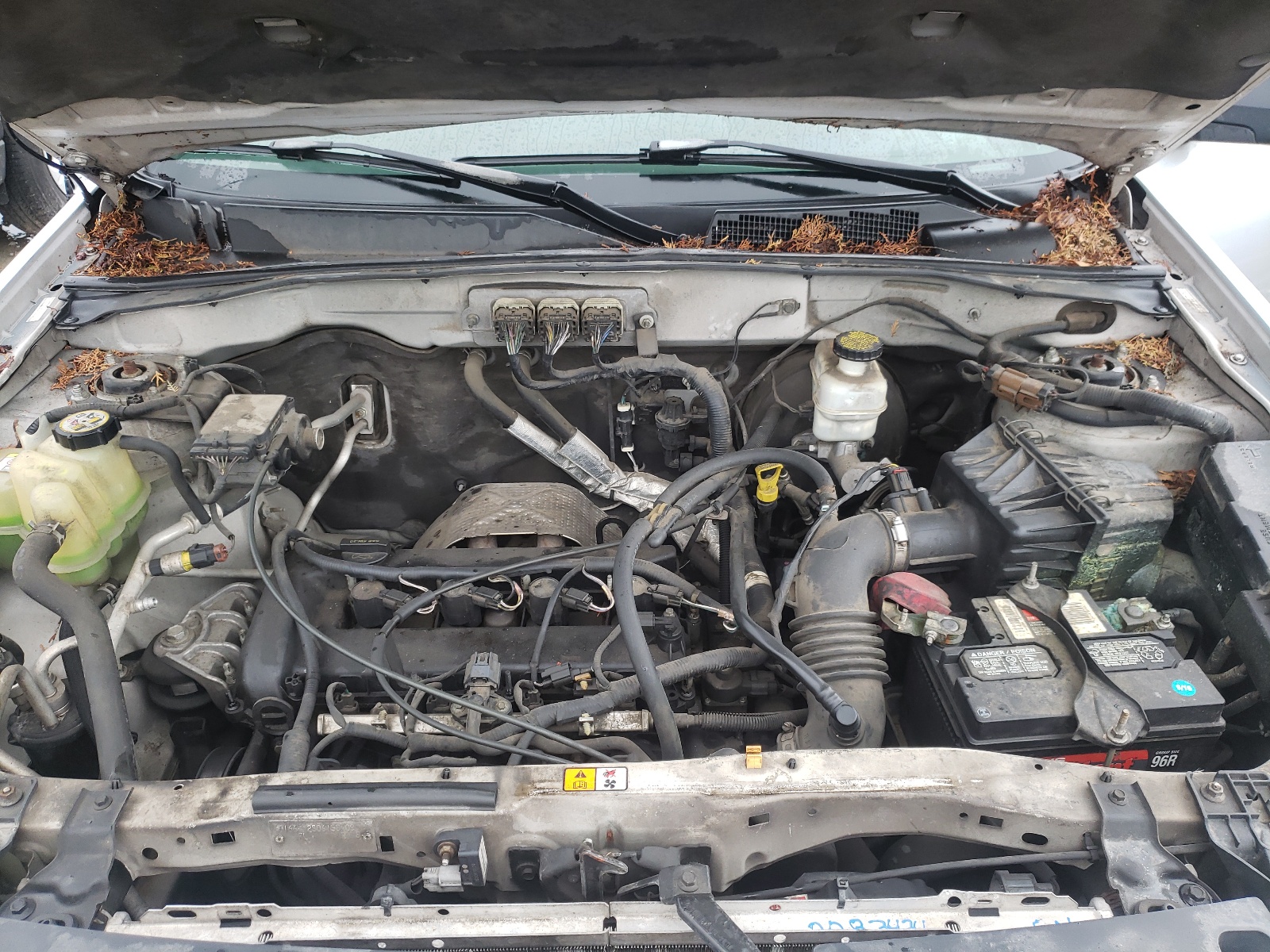 Photo 7 from auction – 2008 FORD ESCAPE XLT with VIN 1FMCU03Z98KA16267
