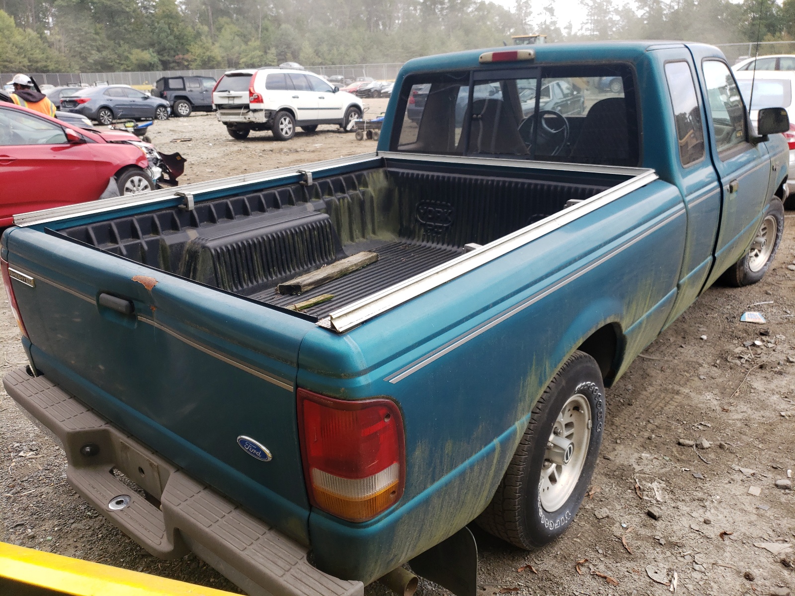 Photo 4 from auction – 1993 FORD RANGER SUP with VIN 1FTCR14A8PTA93645