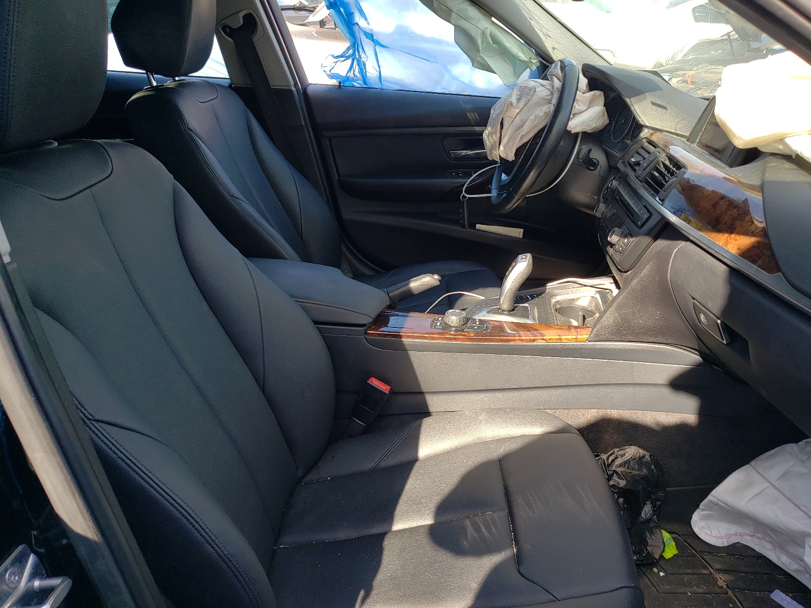 Photo 5 from auction – 2014 BMW 328 D XDRI with VIN WBA3D5C55EKX95514