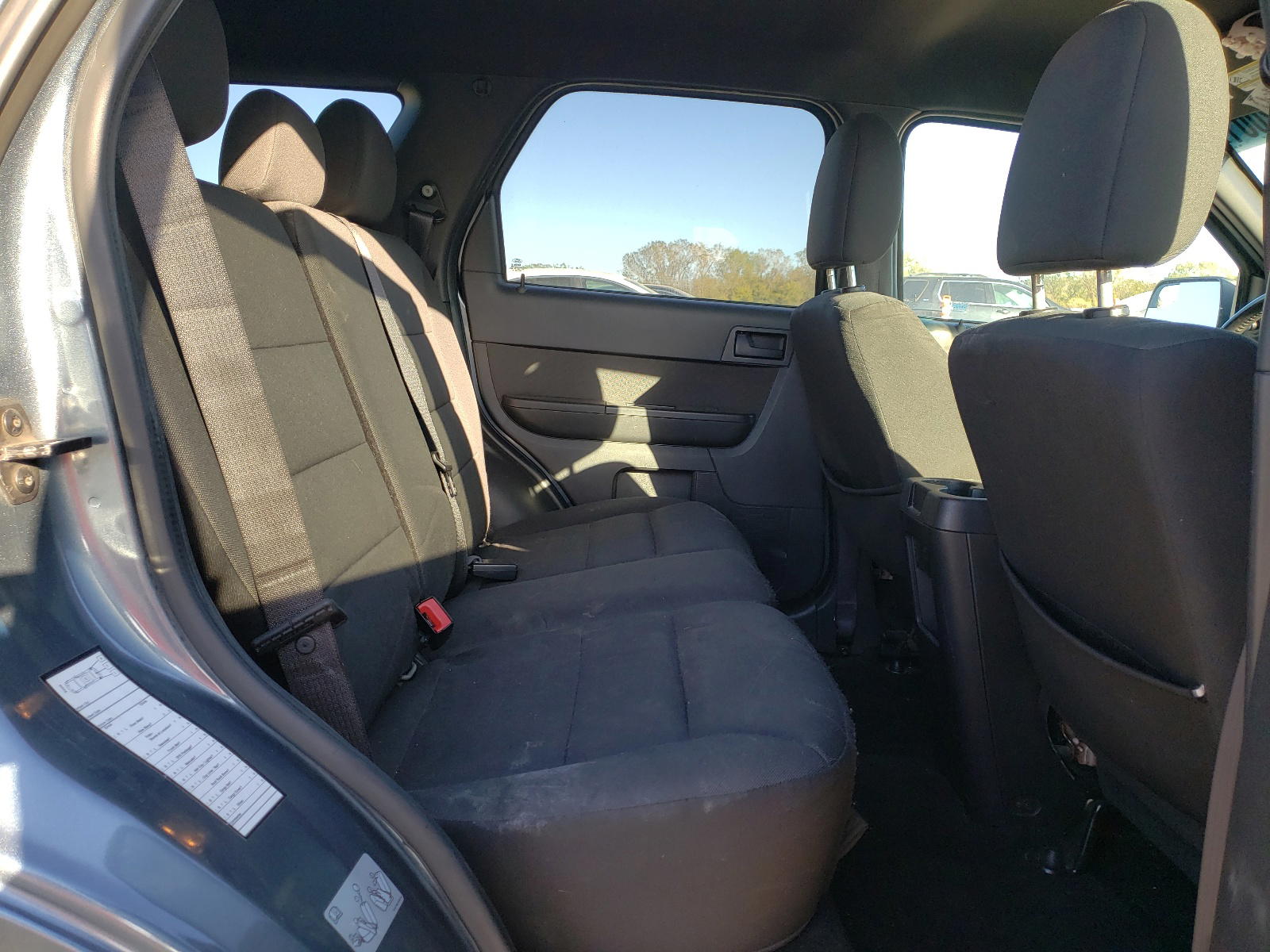Photo 6 from auction – 2012 FORD ESCAPE XLT with VIN 1FMCU0D73CKB95251