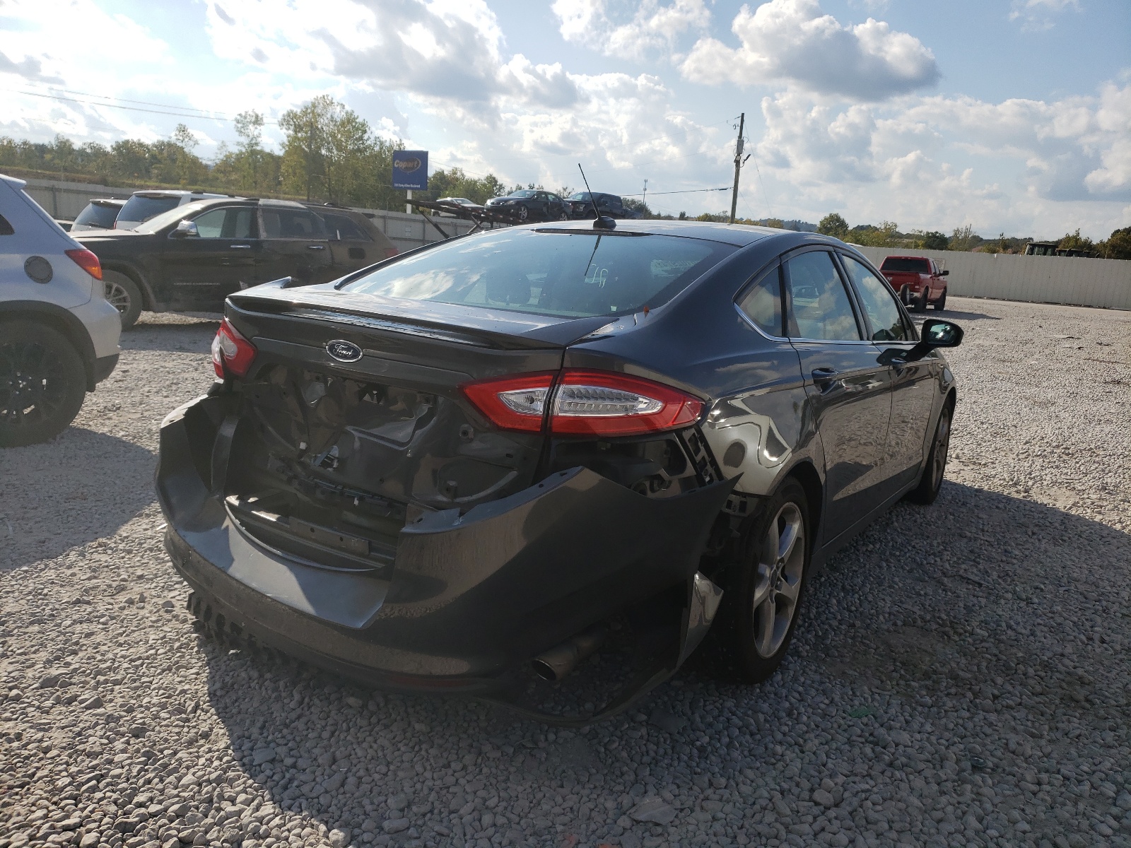 Photo 4 from auction – 2016 FORD FUSION S with VIN 3FA6P0G76GR129434