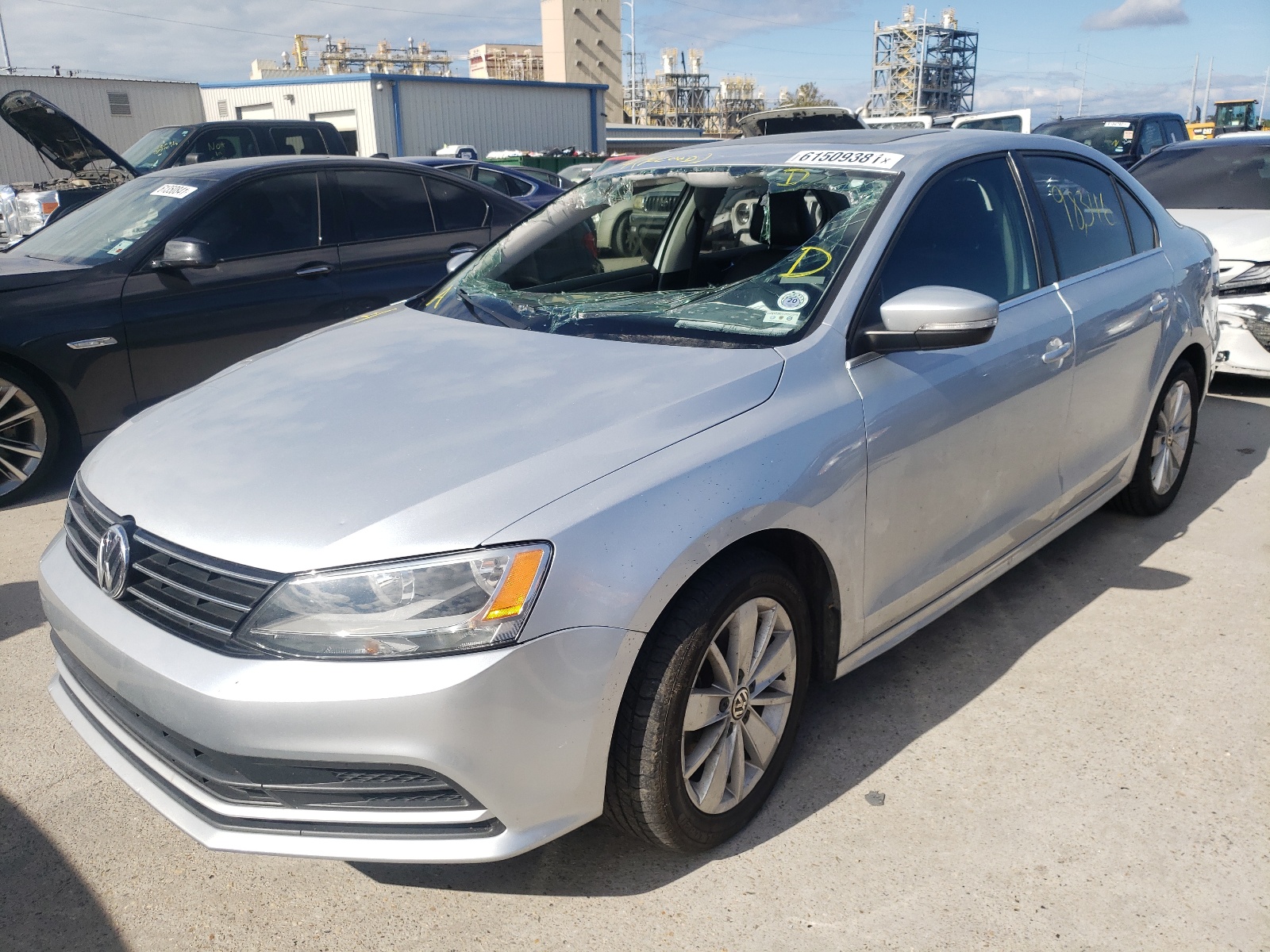 Photo 2 from auction – 2015 VOLKSWAGEN JETTA SE with VIN 3VWD07AJ9FM291344