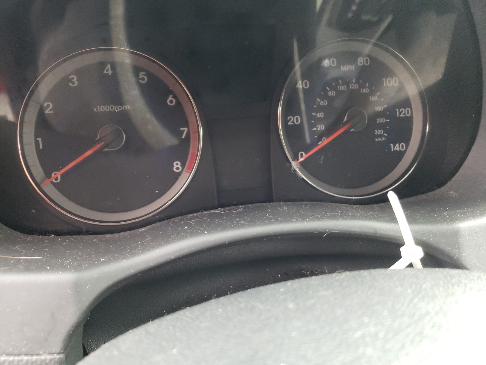Photo 8 from auction – 2015 HYUNDAI ACCENT GLS with VIN KMHCT4AE2FU817652