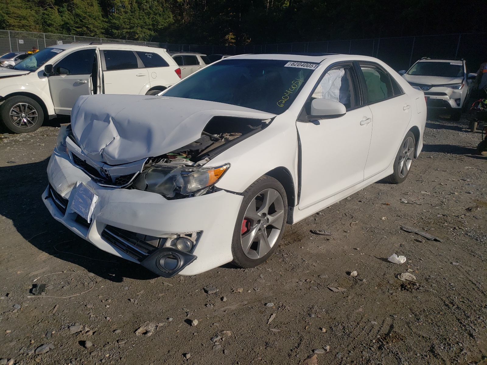 Photo 2 from auction – 2012 TOYOTA CAMRY SE with VIN 4T1BK1FK8CU016165