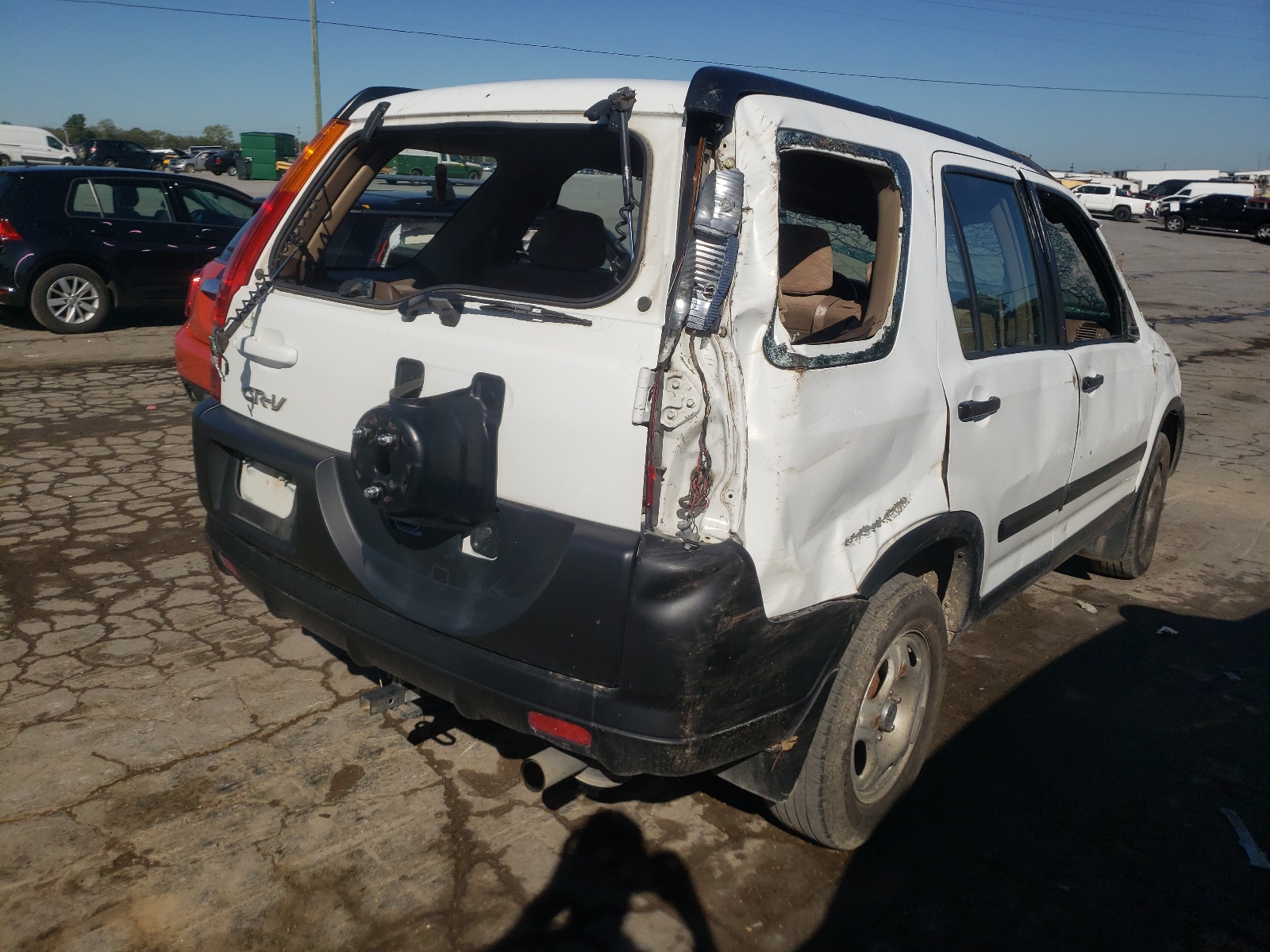 Photo 4 from auction – 2002 HONDA CR-V LX with VIN JHLRD68452C005608