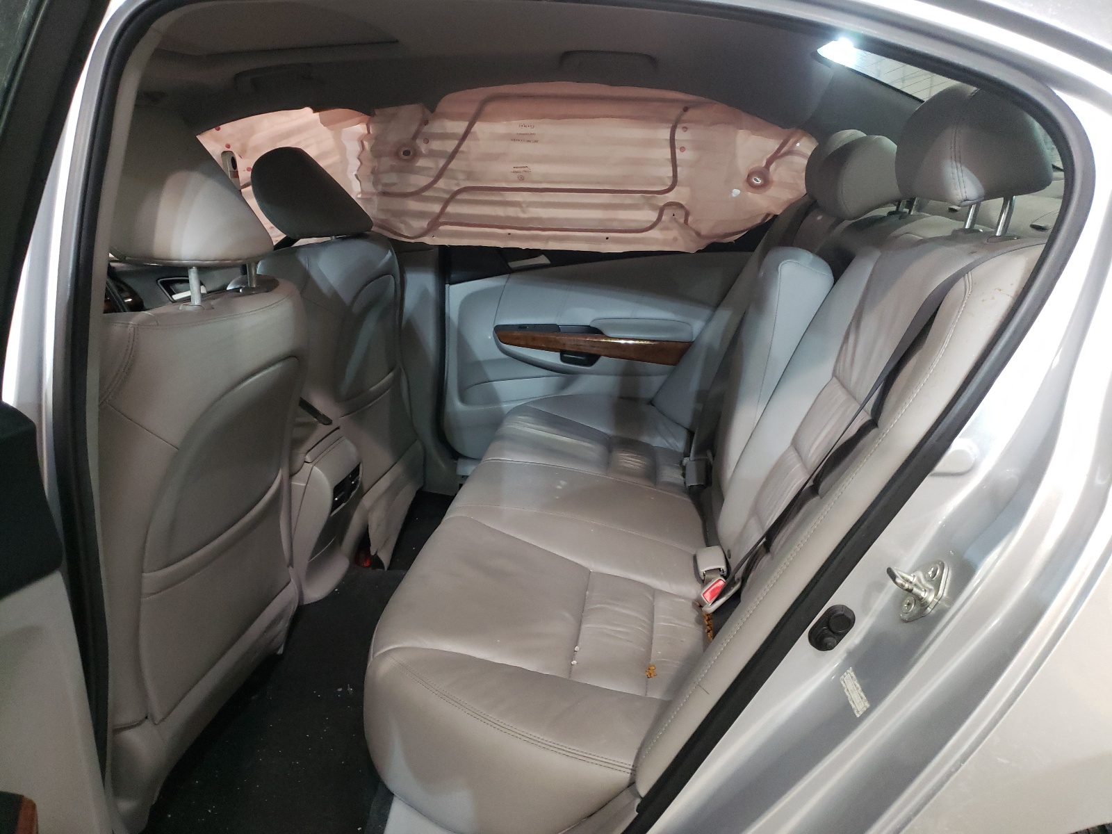 Photo 6 from auction – 2011 HONDA ACCORD EXL with VIN 1HGCP2F8XBA131047