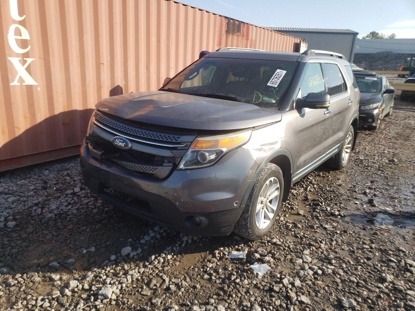 Photo 2 from auction – 2011 FORD EXPLORER L with VIN 1FMHK8F84BGA29578