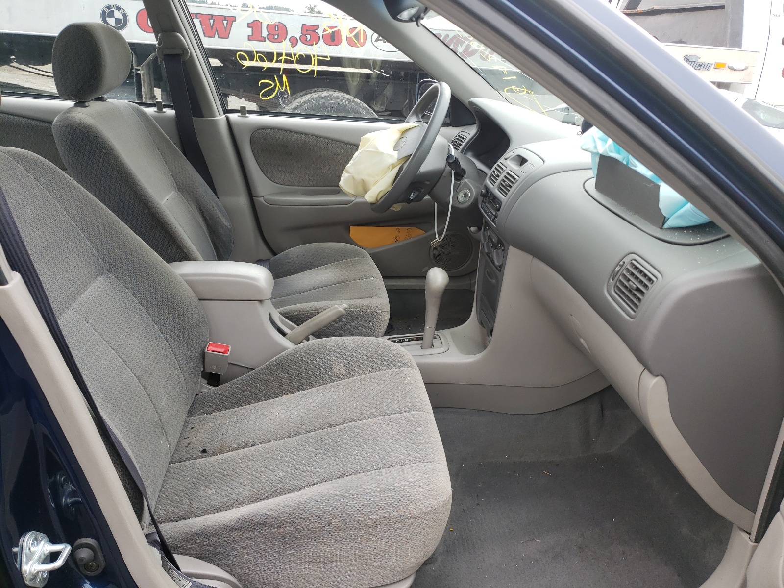 Photo 5 from auction – 2002 TOYOTA COROLLA CE with VIN 1NXBR12EX2Z643556