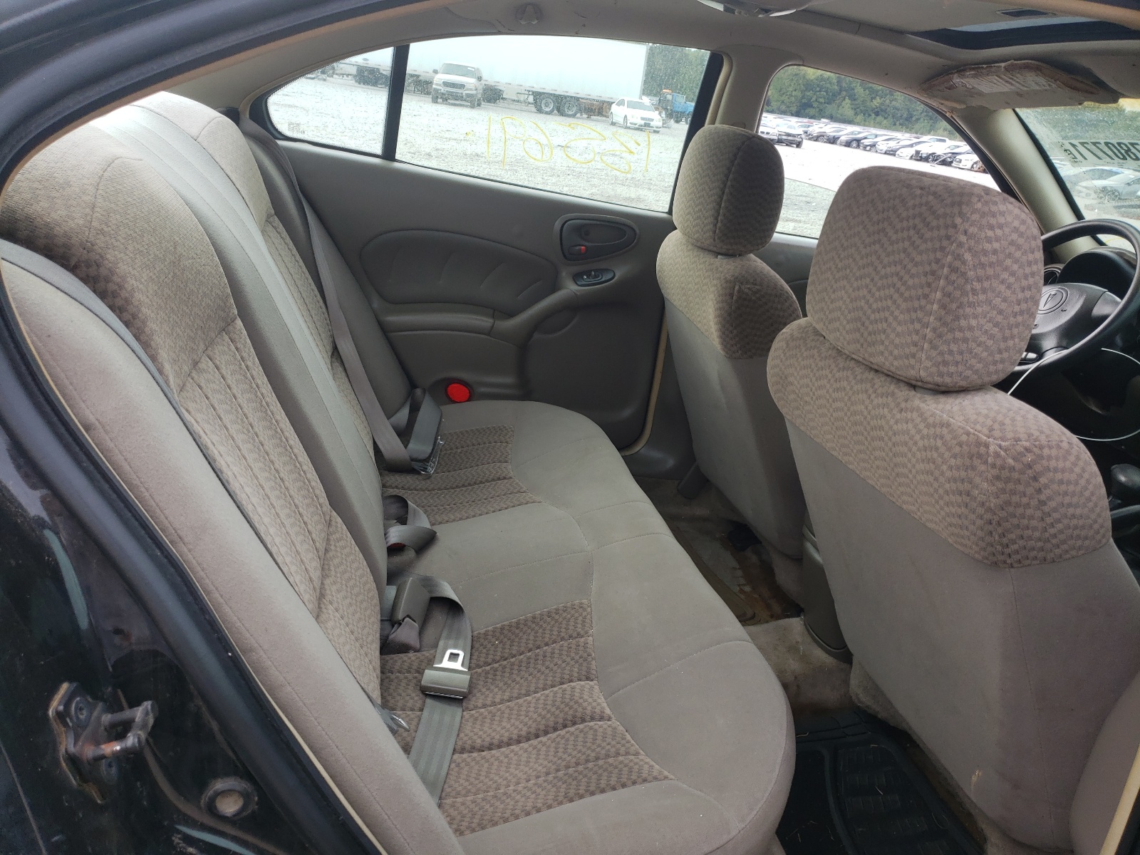 Photo 6 from auction – 2003 PONTIAC GRAND AM S with VIN 1G2NF52E03M550682