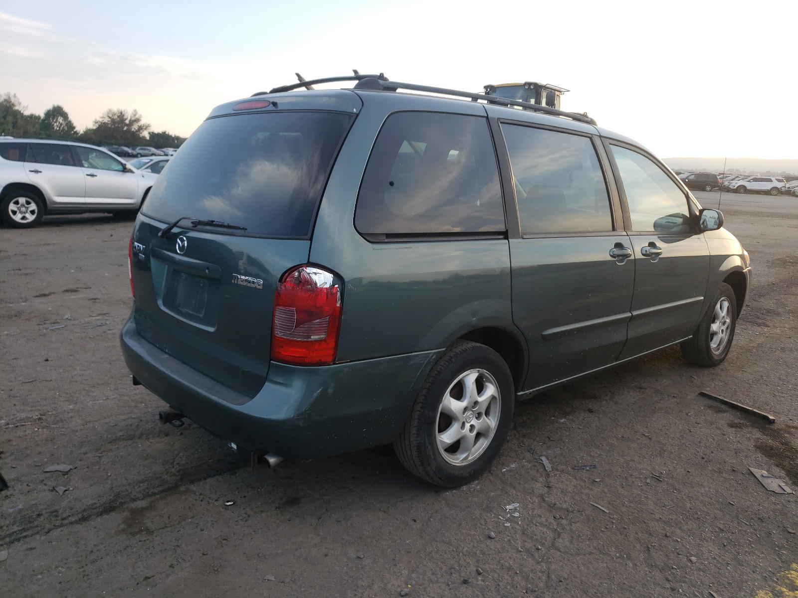 Photo 4 from auction – 2000 MAZDA MPV with VIN JM3LW28G9Y0158719