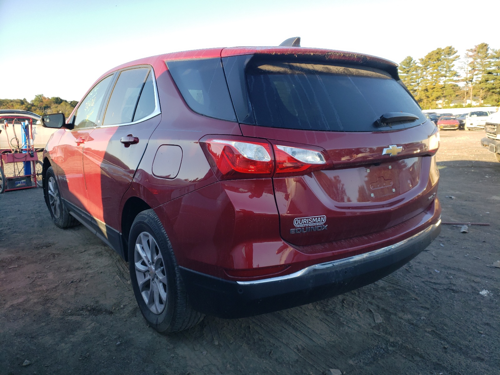 Photo 3 from auction – 2020 CHEVROLET EQUINOX LT with VIN 3GNAXUEV0LS663228