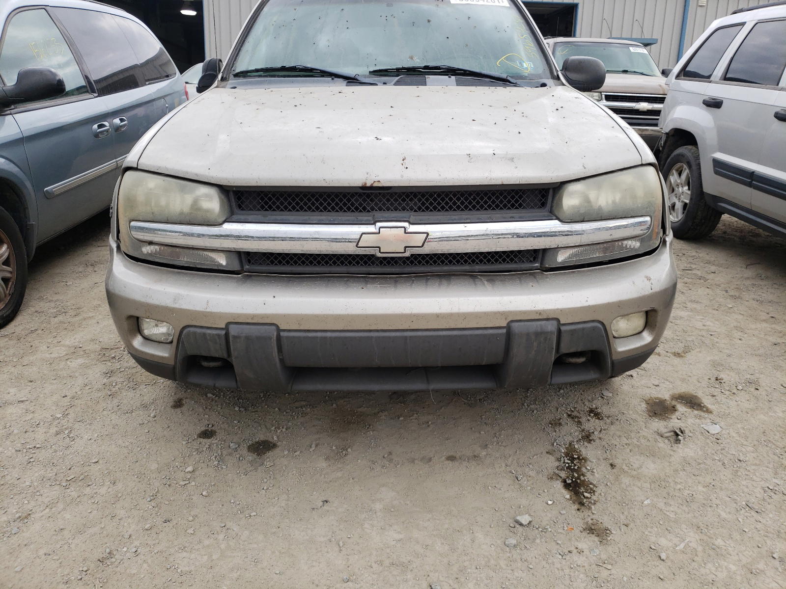 Photo 9 from auction – 2003 CHEVROLET TRAILBLAZE with VIN 1GNET16P336170174