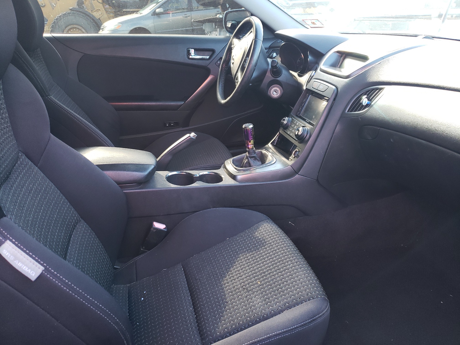 Photo 5 from auction – 2011 HYUNDAI GENESIS CO with VIN KMHHT6KD9BU046950