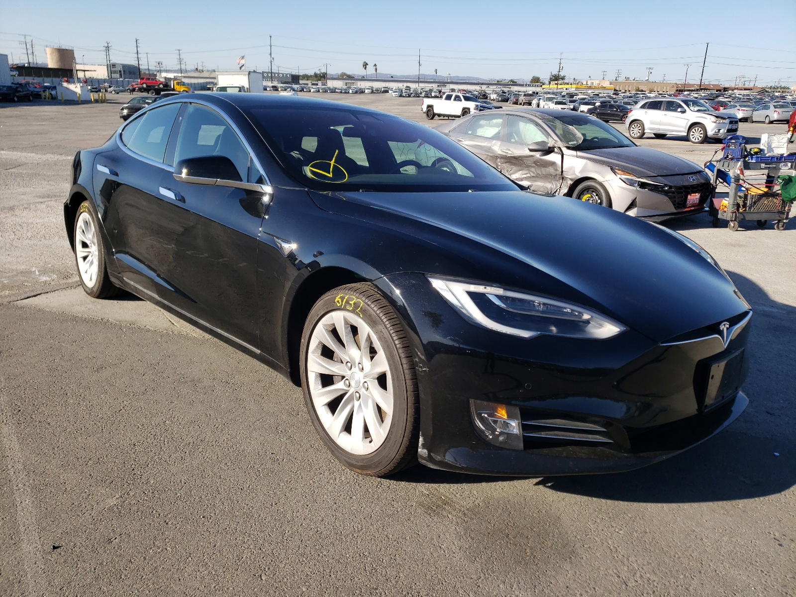 TESLA MODEL S 2018 with VIN 5YJSA1E28JF269758 - Photo from auction