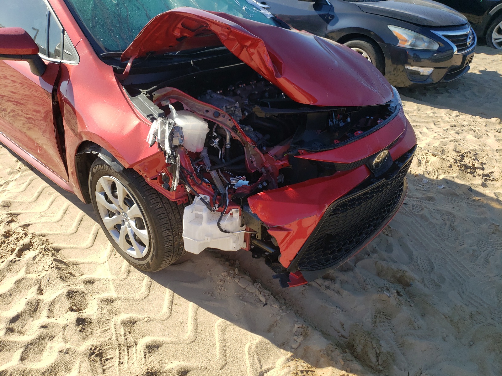 Photo 9 from auction – 2021 TOYOTA COROLLA LE with VIN 5YFEPMAE0MP168901