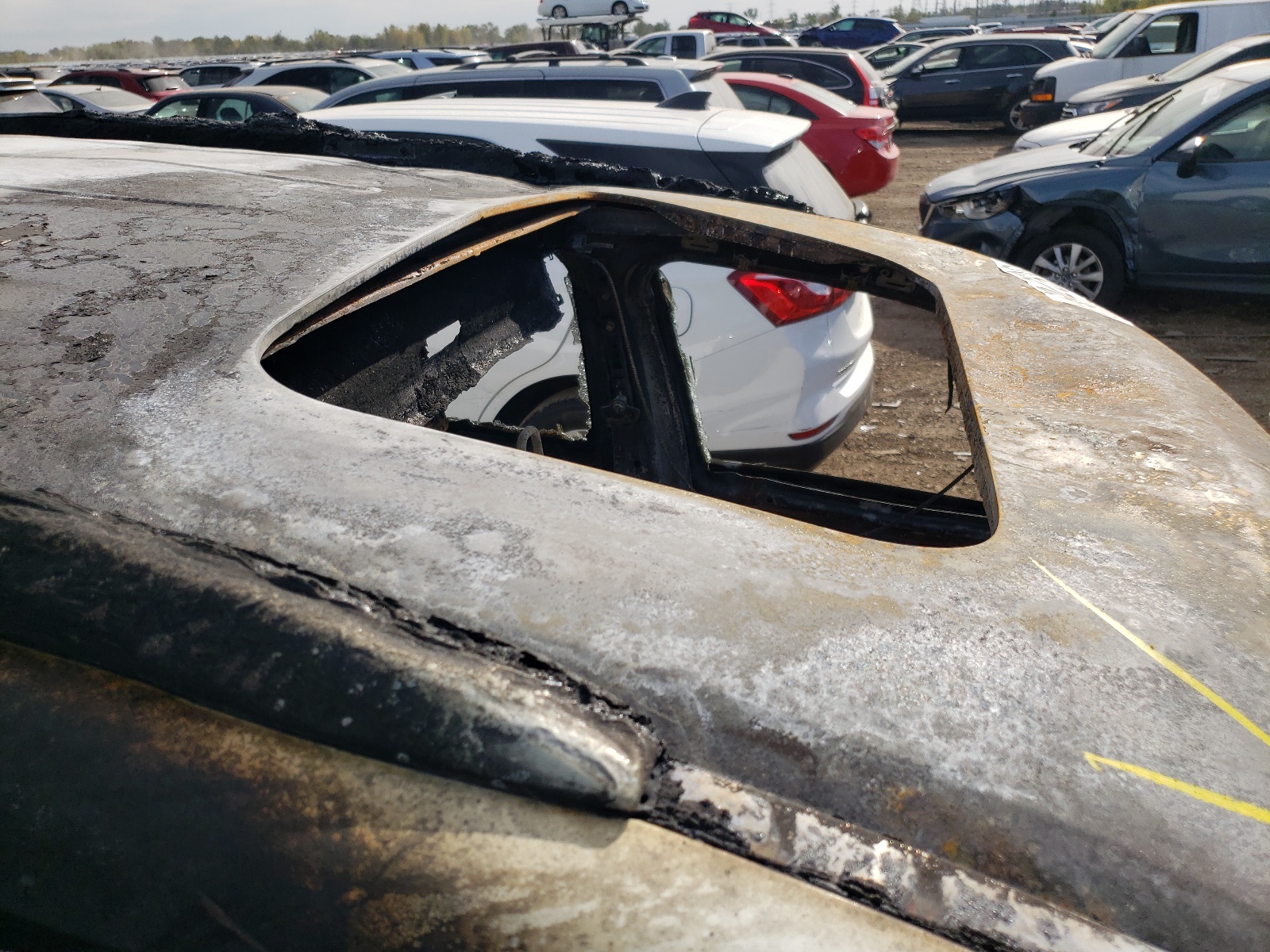 Photo 9 from auction – 2019 HONDA PILOT TOUR with VIN 5FNYF6H92KB076282
