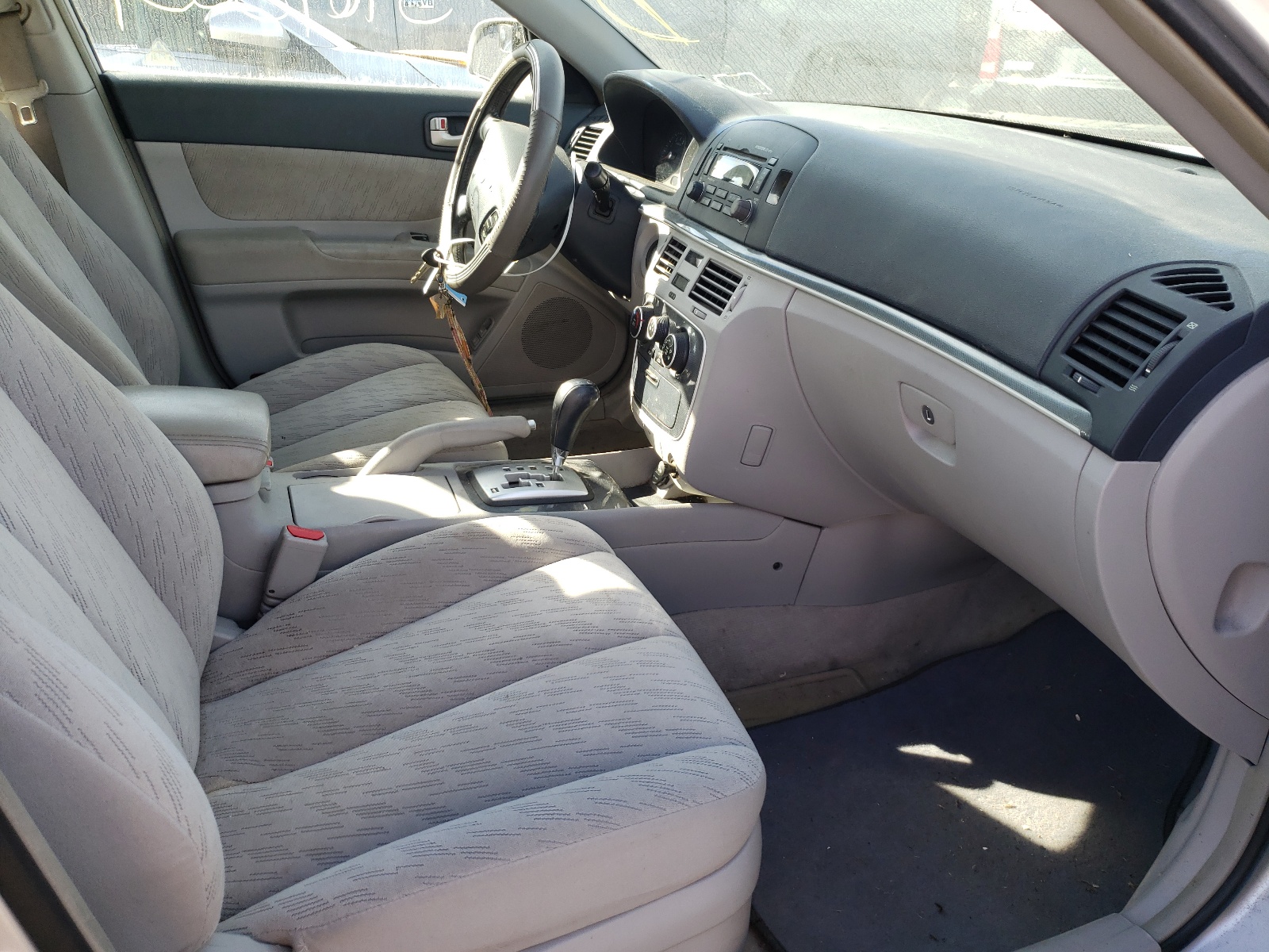 Photo 5 from auction – 2006 HYUNDAI SONATA GLS with VIN 5NPEU46F86H086134