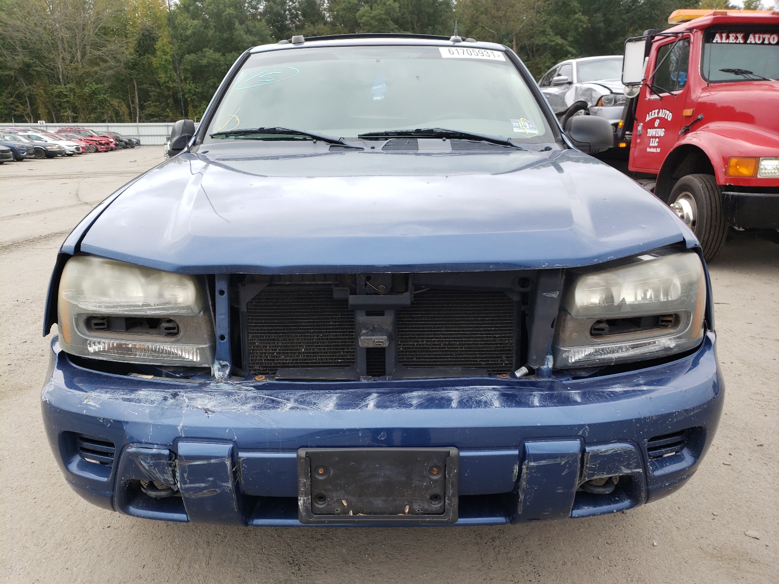 Photo 9 from auction – 2005 CHEVROLET TRAILBLAZE with VIN 1GNDT13S952300621