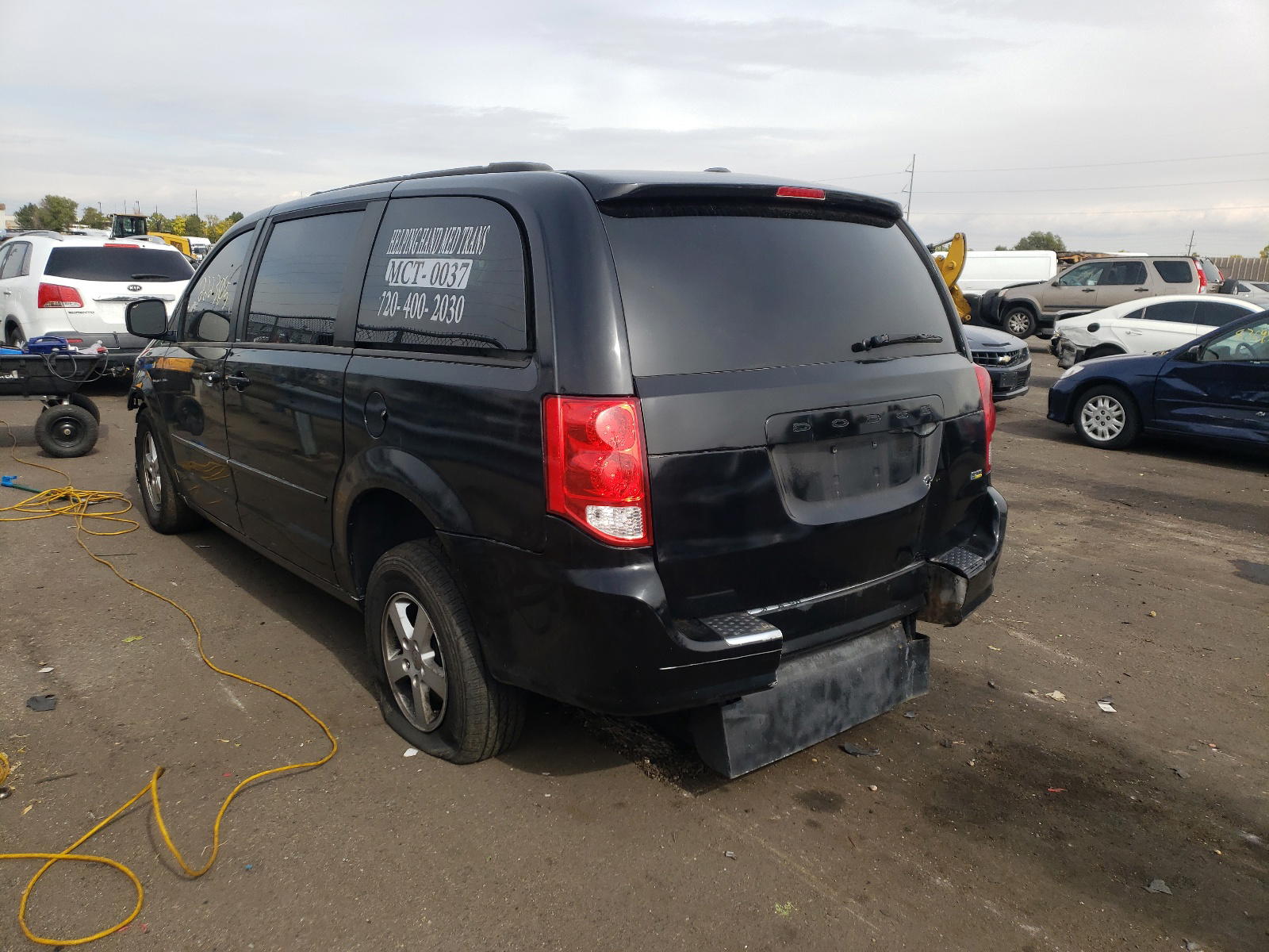 Photo 3 from auction – 2011 DODGE GRAND CARA with VIN 2D4RN3DG6BR682671