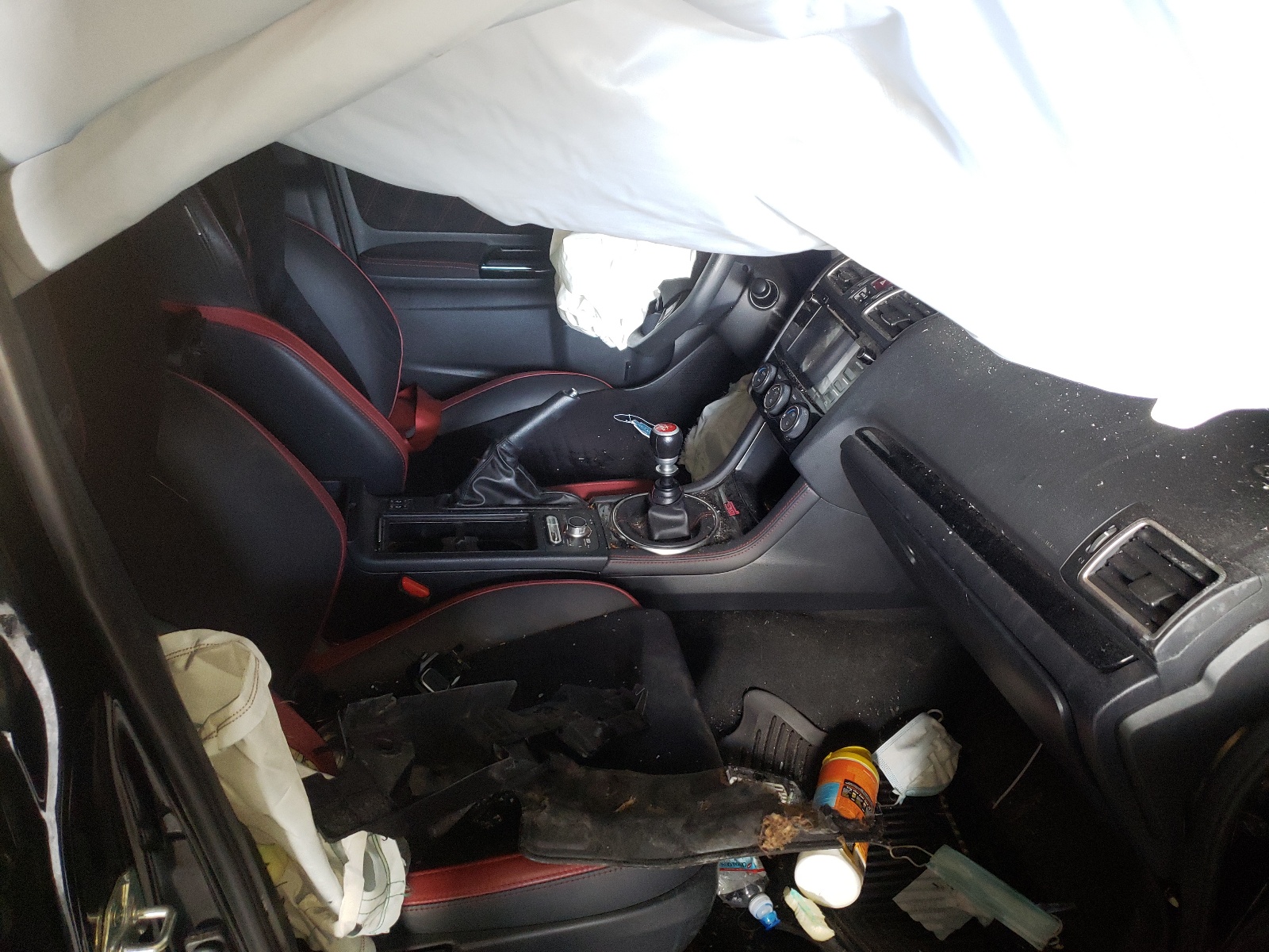 Photo 5 from auction – 2018 SUBARU WRX STI with VIN JF1VA2N6XJ9824313