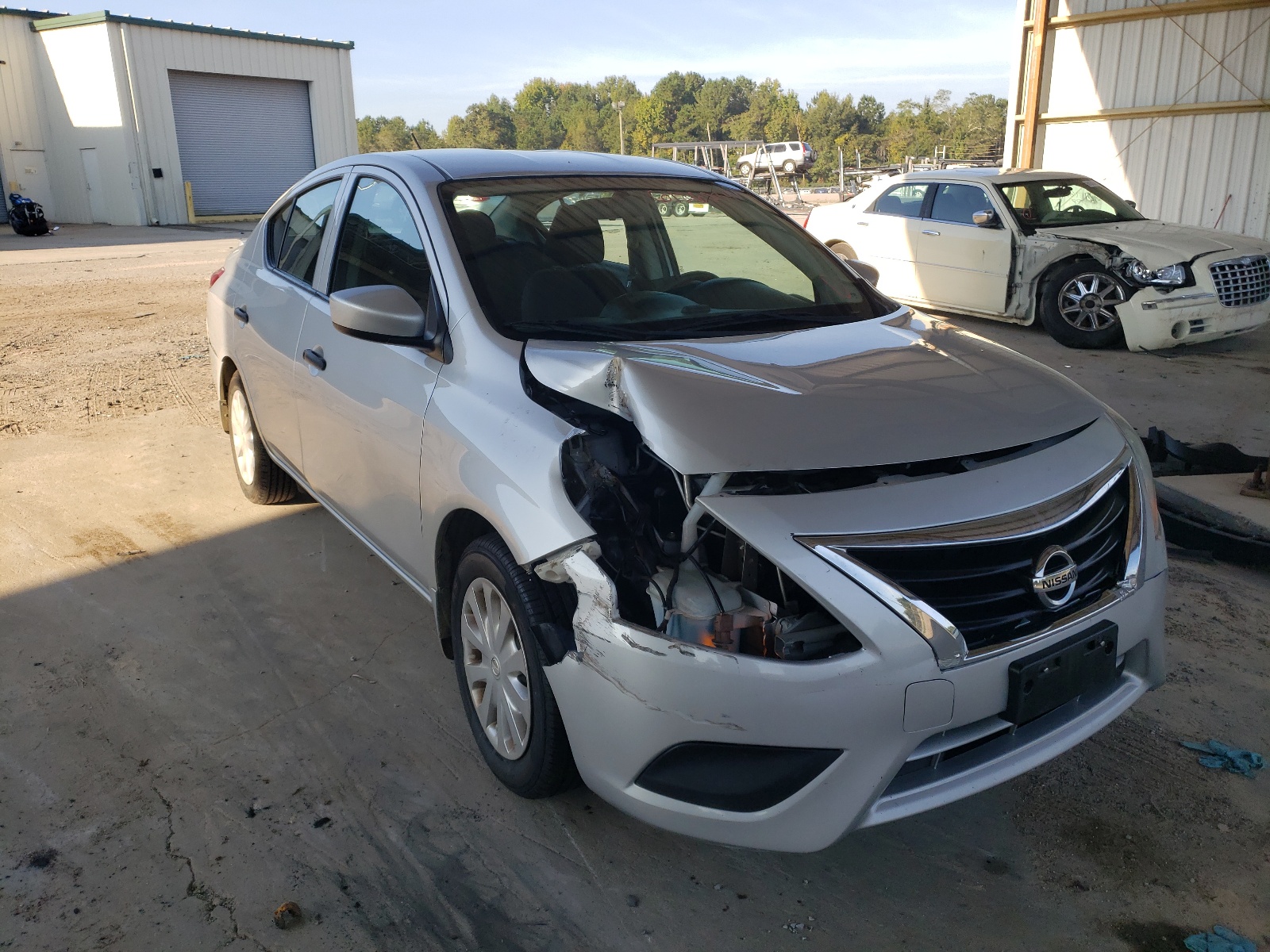 NISSAN VERSA S 2018 with VIN 3N1CN7AP3JL851395 - Photo from auction
