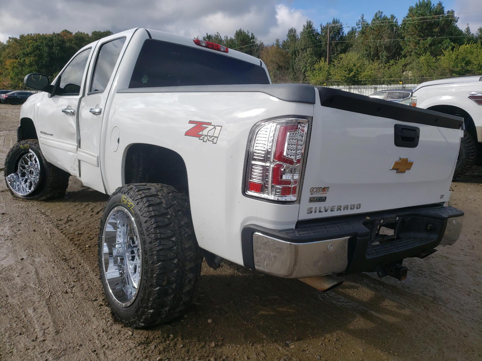 Photo 3 from auction – 2012 CHEVROLET SILVERADO with VIN 1GCPKSE75CF127905
