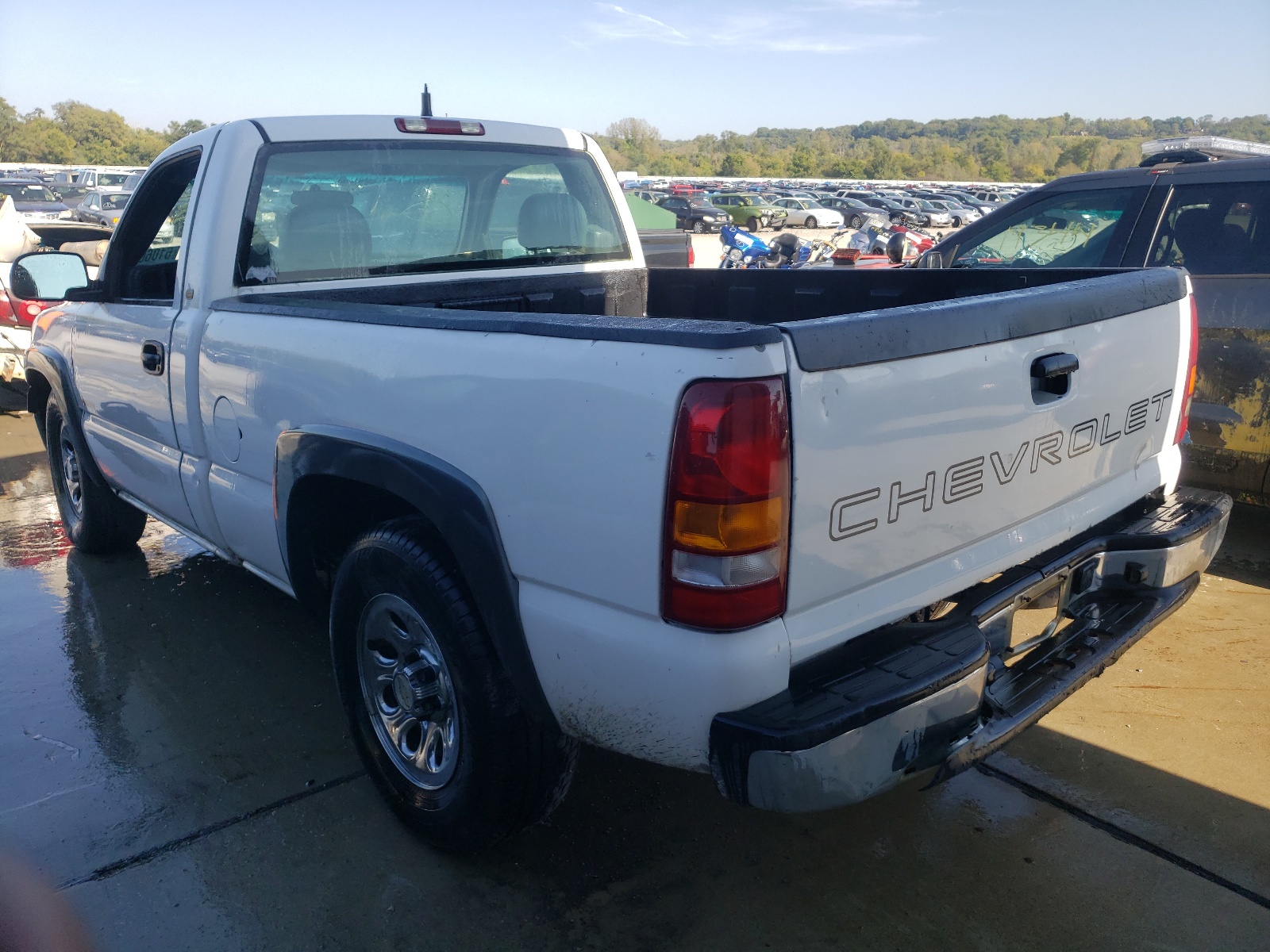 Photo 3 from auction – 2002 CHEVROLET 1500 with VIN 1GCEC14W62Z208321