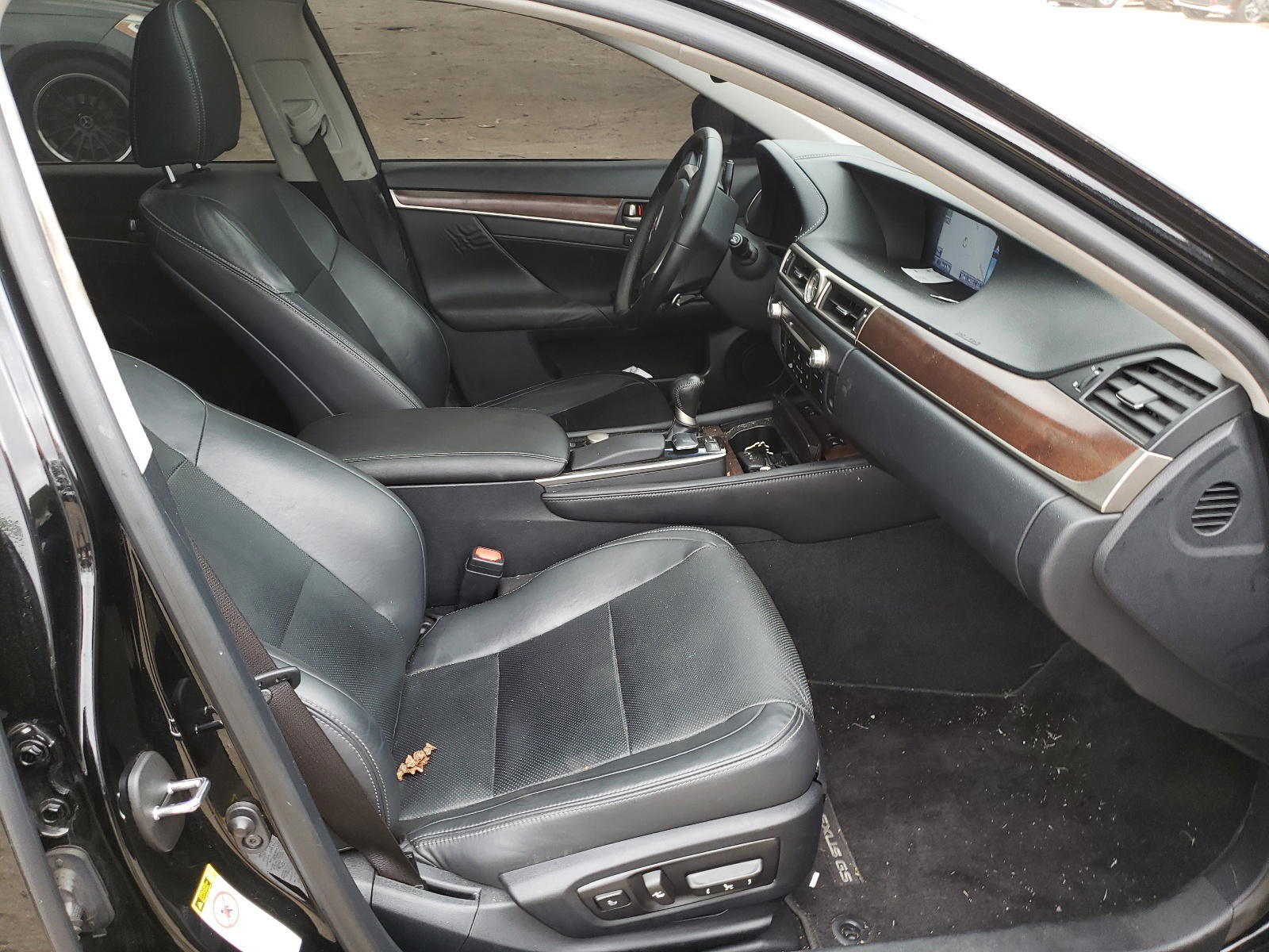 Photo 5 from auction – 2014 LEXUS GS 350 with VIN JTHCE1BL8E5024776
