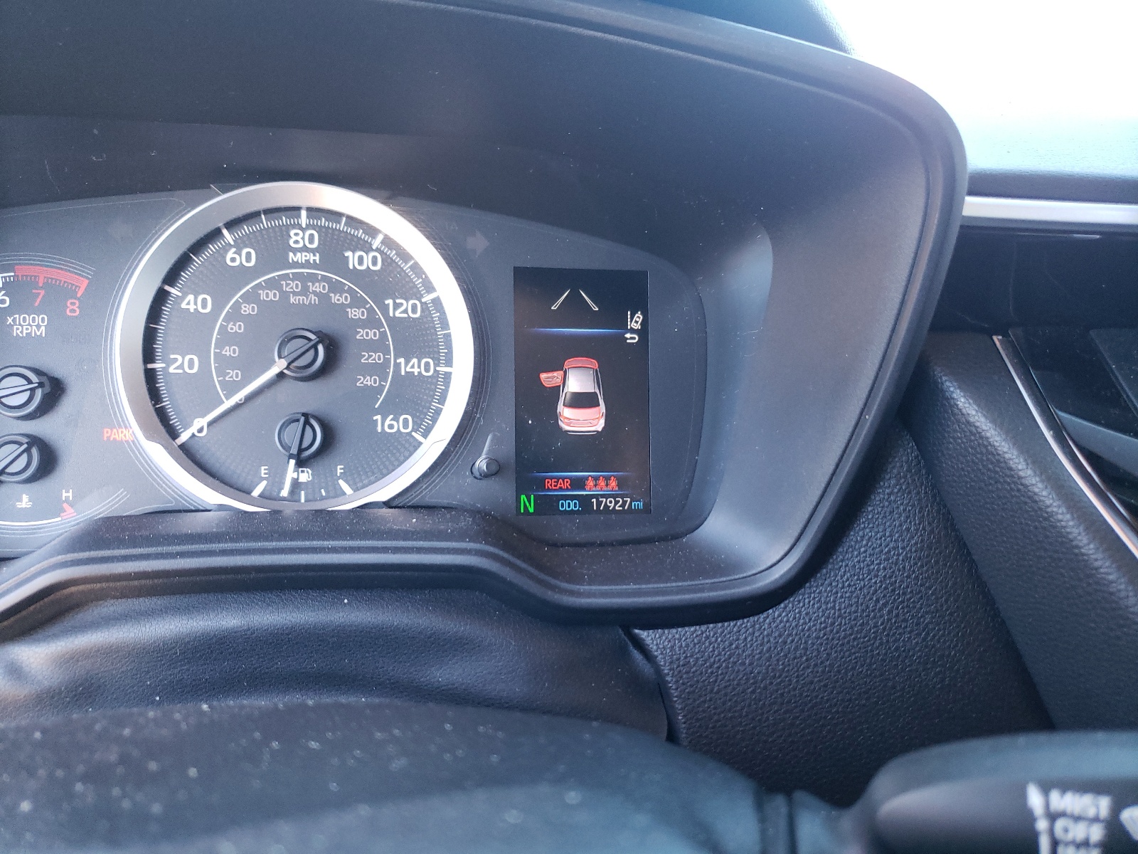 Photo 8 from auction – 2021 TOYOTA COROLLA LE with VIN 5YFEPMAE0MP168901